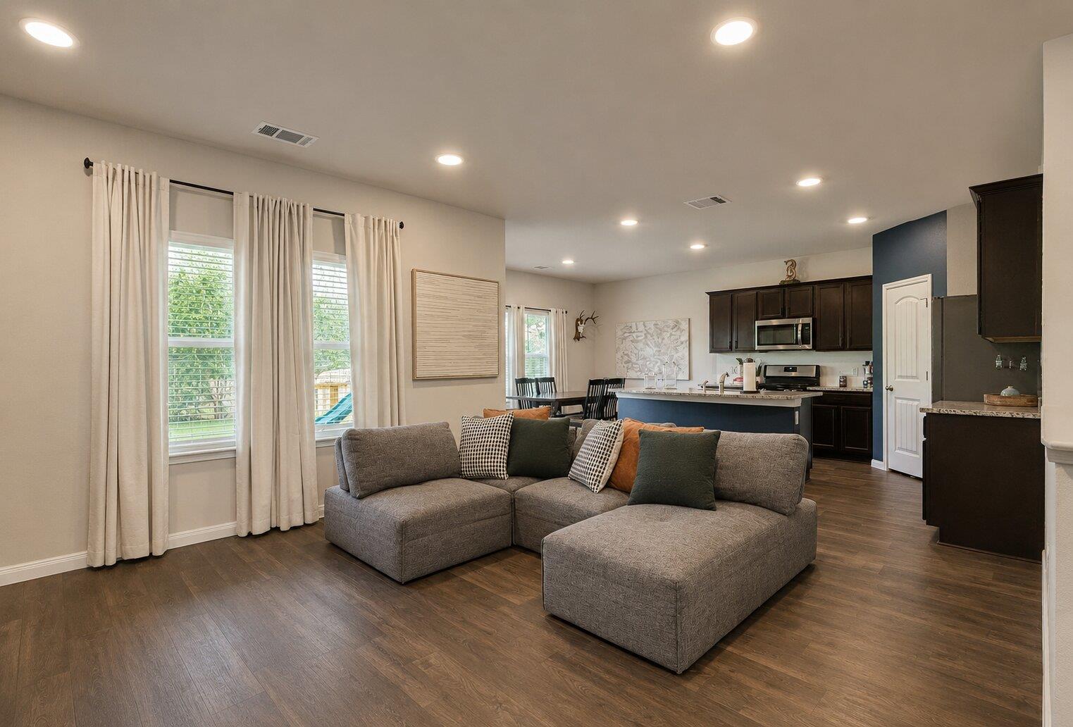 484  Spider Lily Dr, photo 6