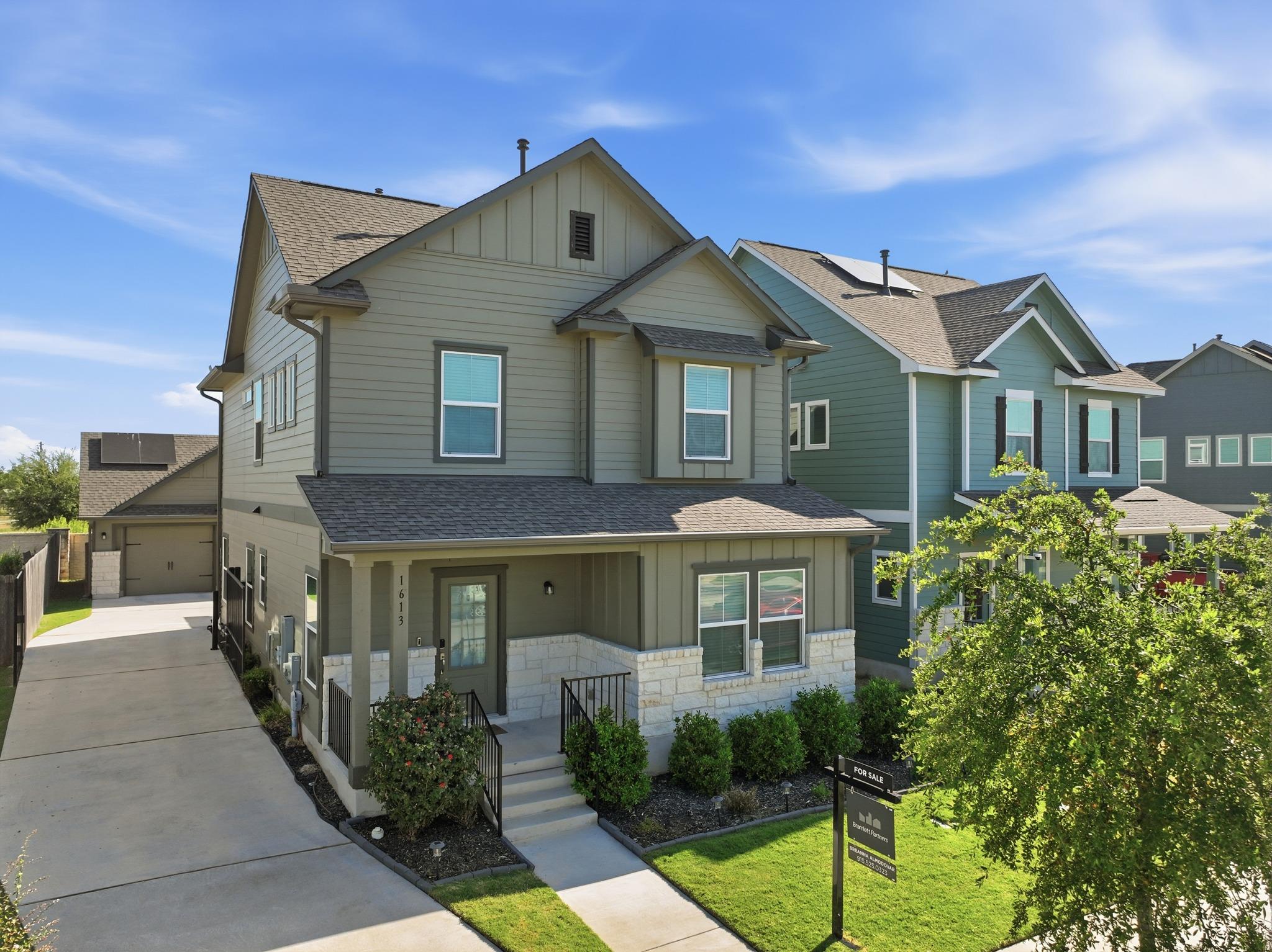 1613  Cobblecrest Ln, photo 3