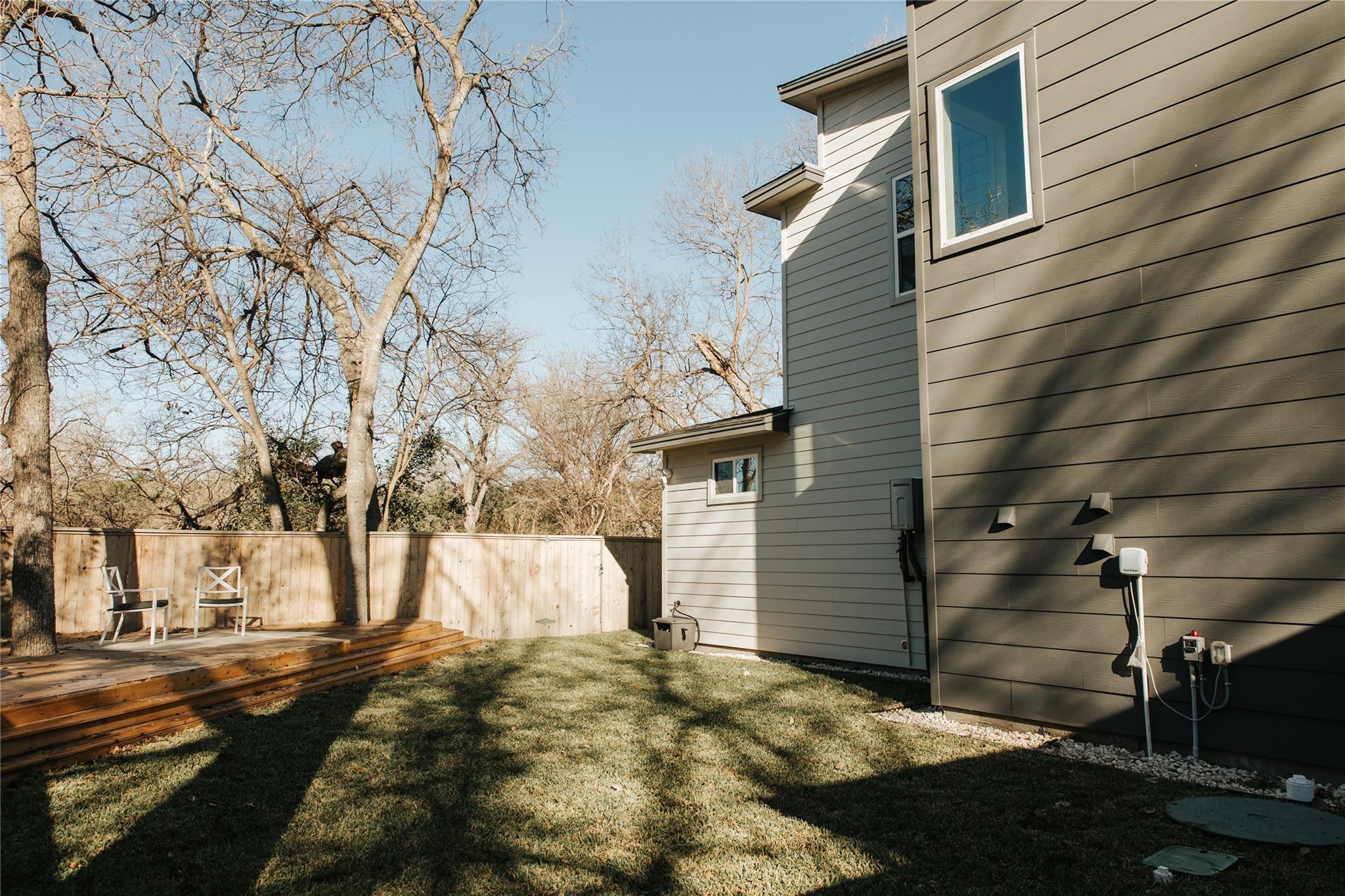 1128  Walton Ln  #2, photo 2