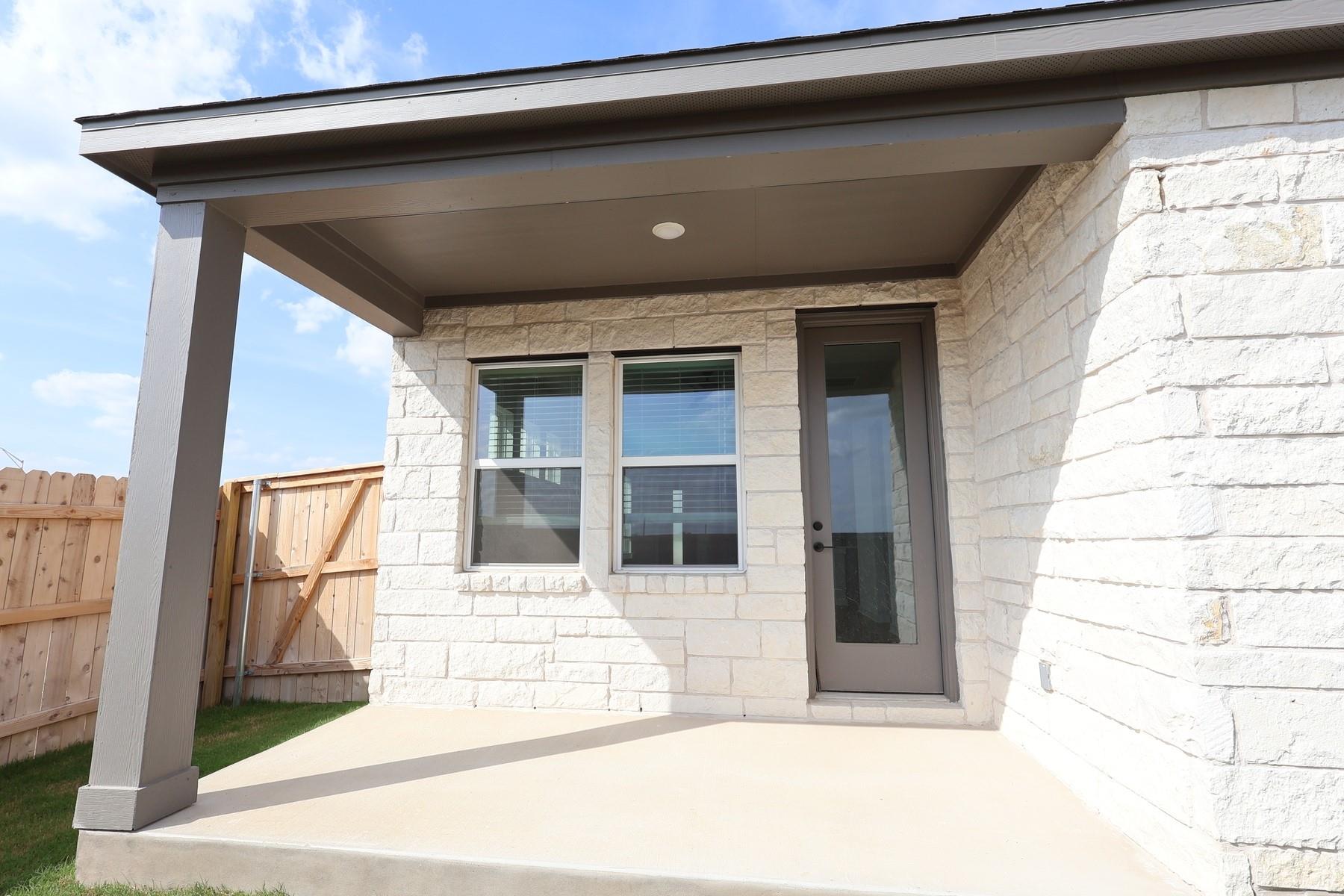 304 Emerie Way photo 12