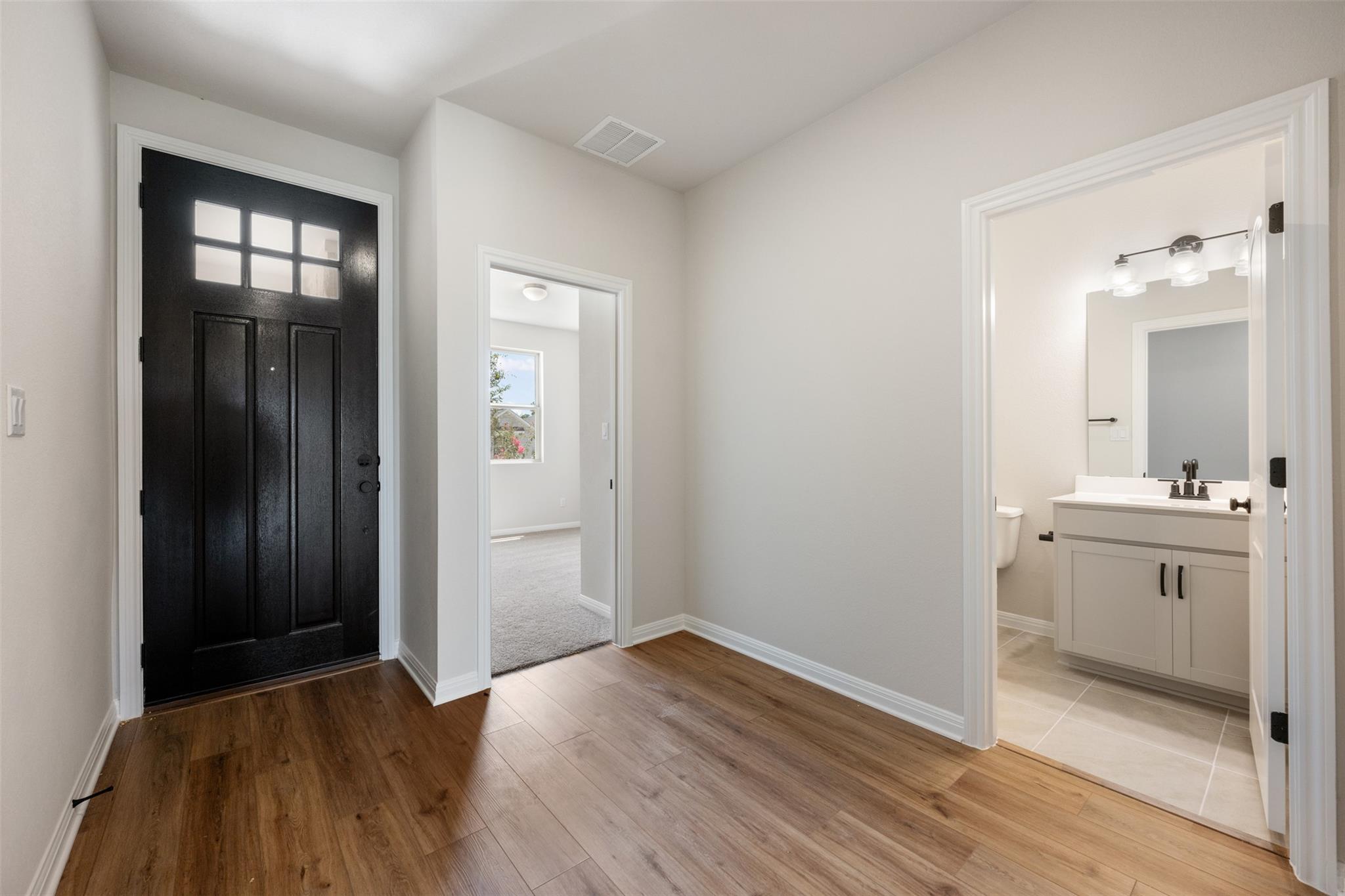 121  Jans Way, photo 4