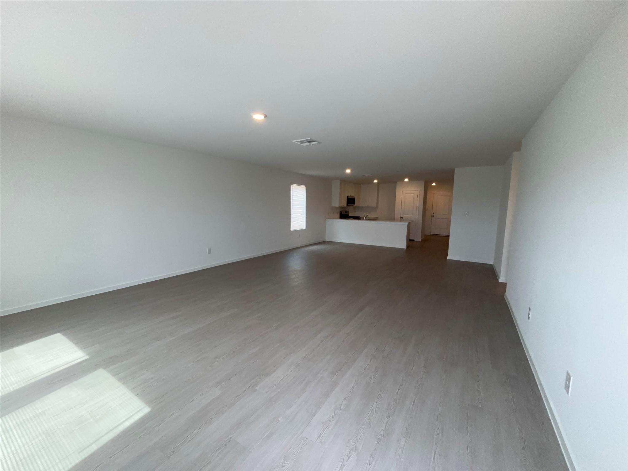 120  Spotbill Ct, photo 2