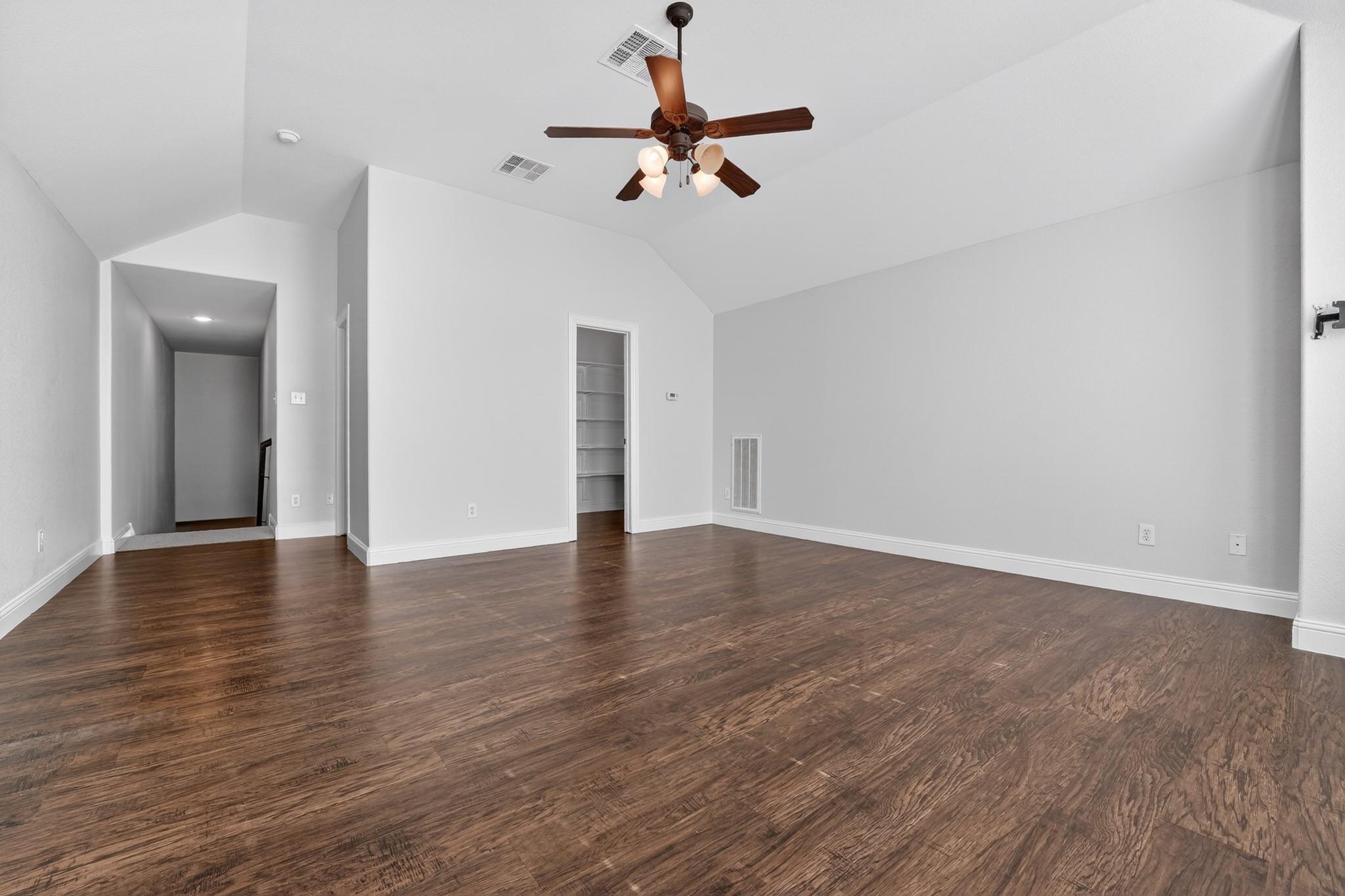 1509  Naranjo Dr, photo 3