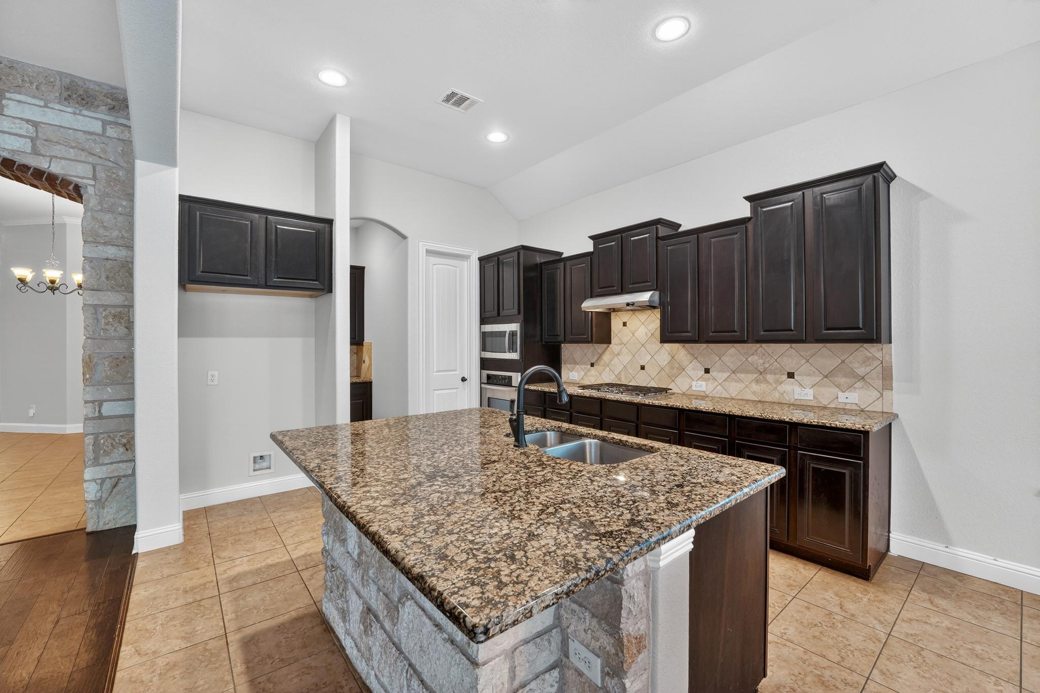 1509  Naranjo Dr, photo 9