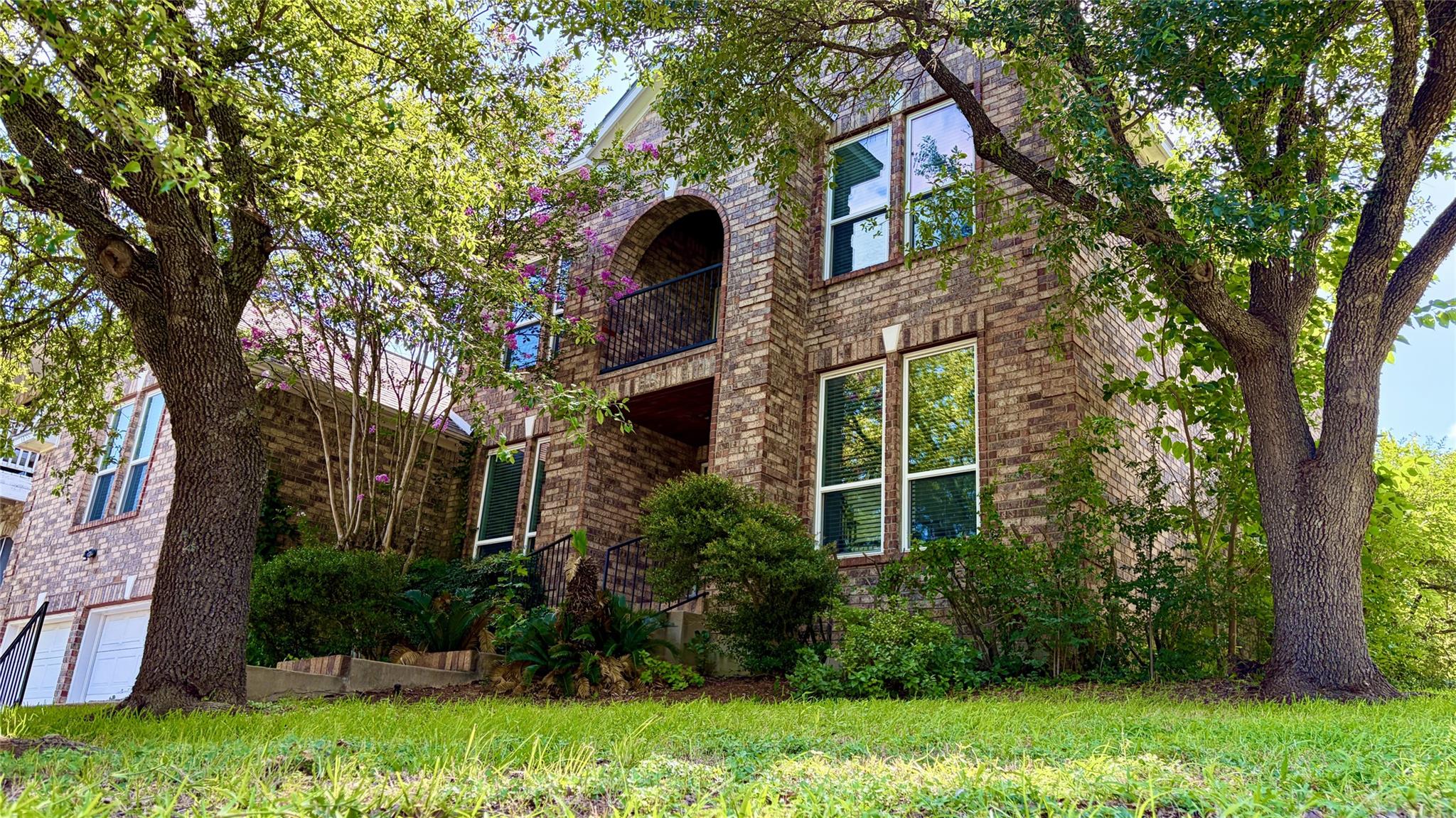 7000  Colberg Ct, photo 3