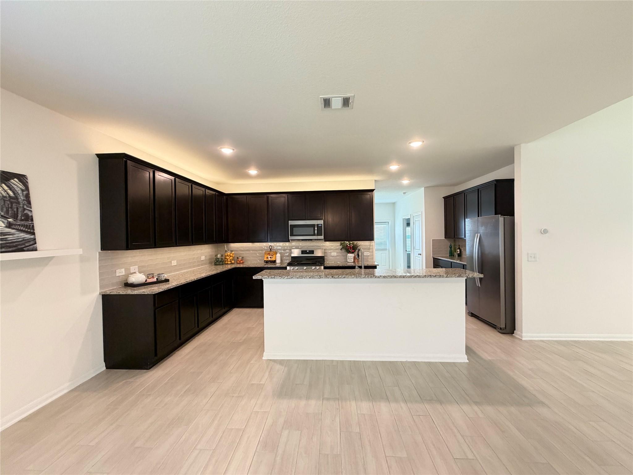 1104  WHIPPLETREE Trl, photo 6