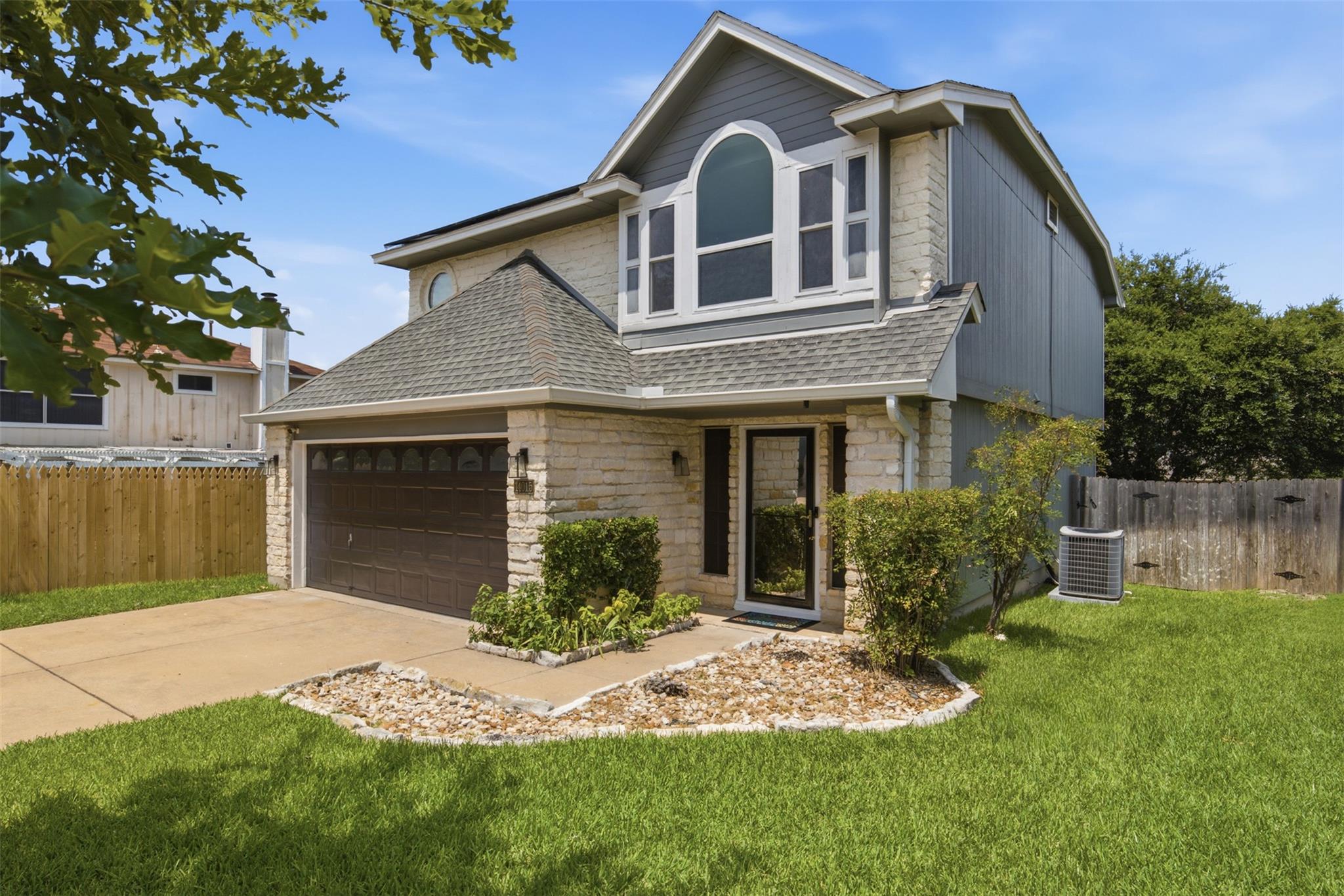 14015  Conner Downs Dr, photo 3