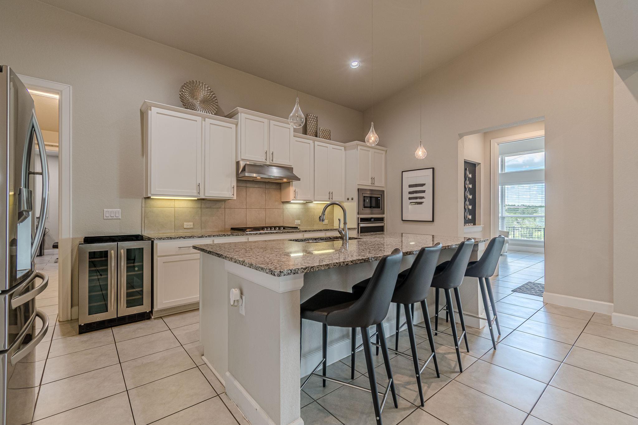 228  Cruising Oak St, photo 9