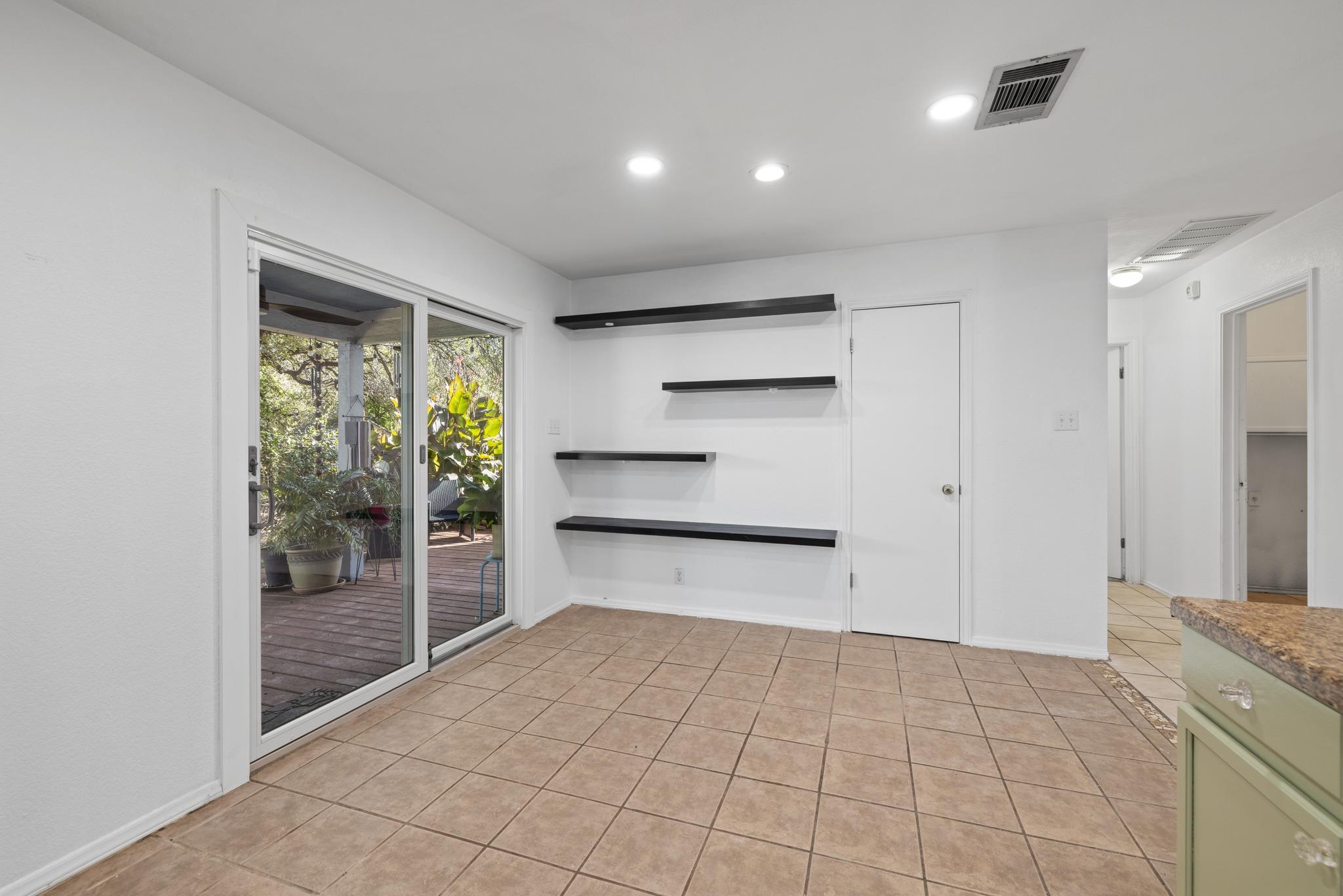 104  Grant Ct, photo 11