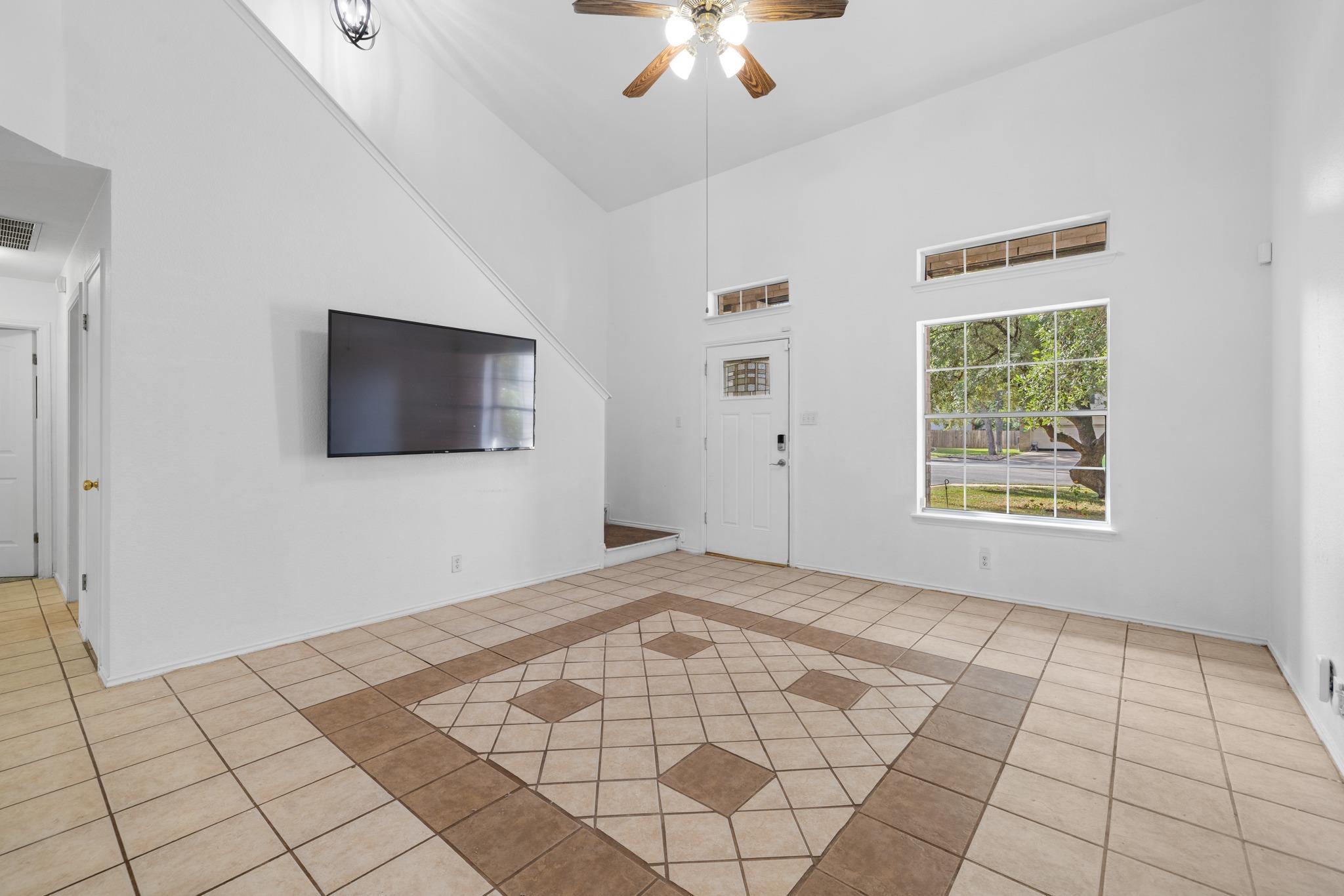 104  Grant Ct, photo 10