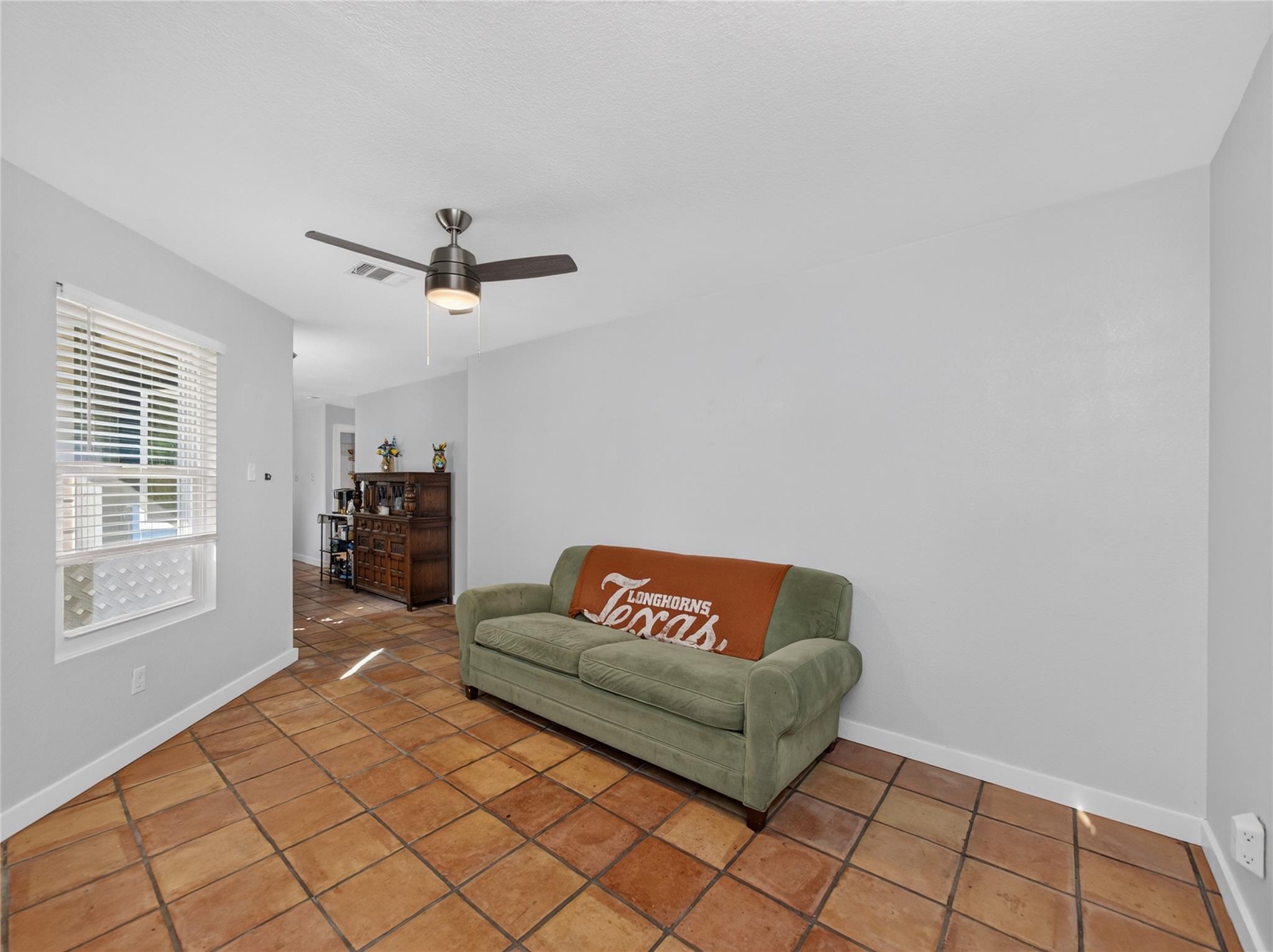 101  Texas Ash Cv, photo 7