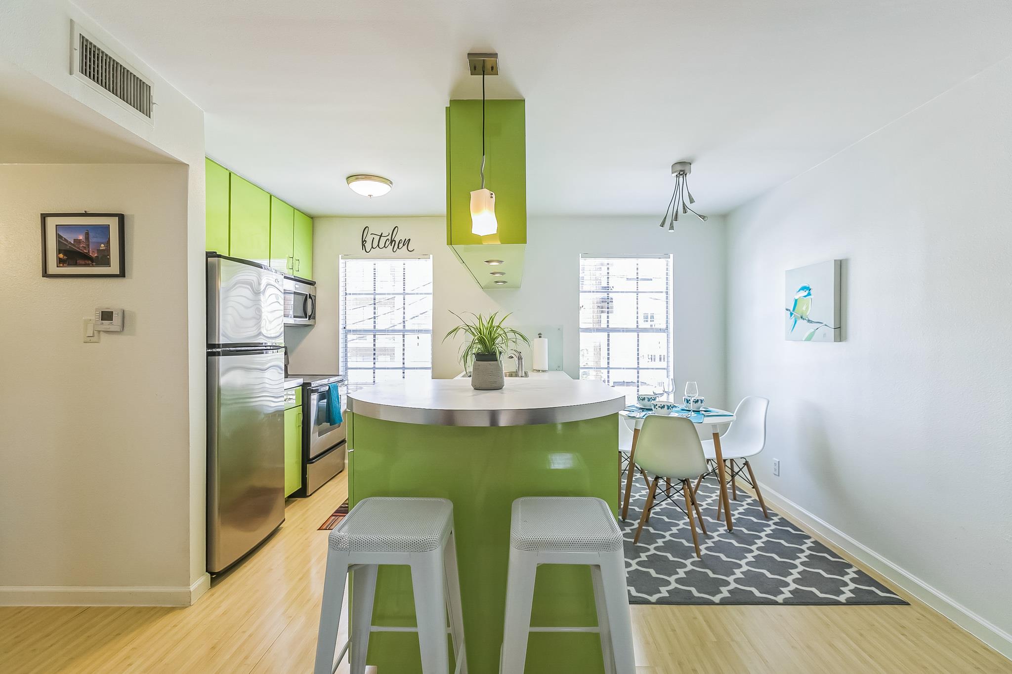300  Crockett St  #210, photo 4
