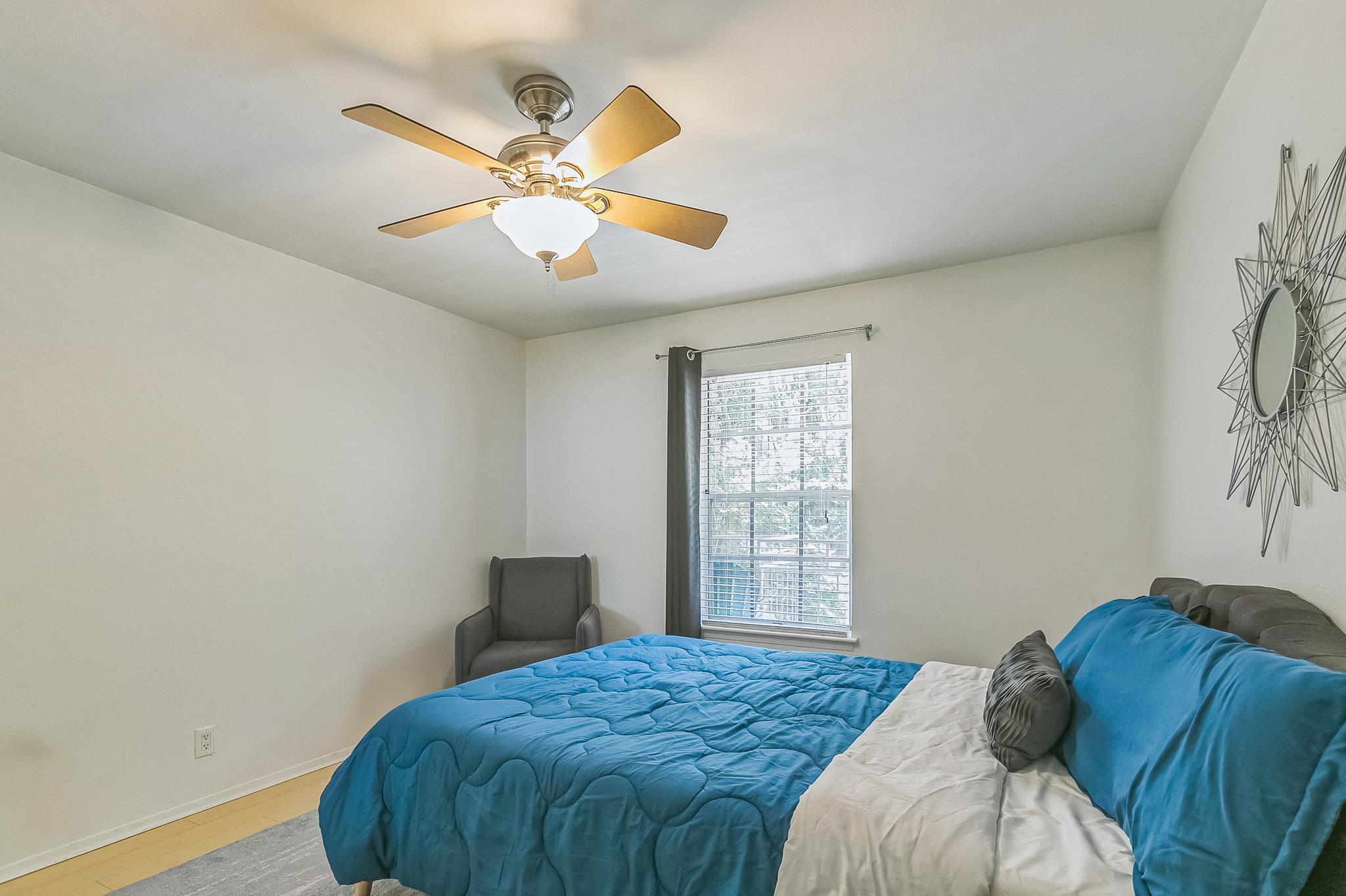 300  Crockett St  #210, photo 10