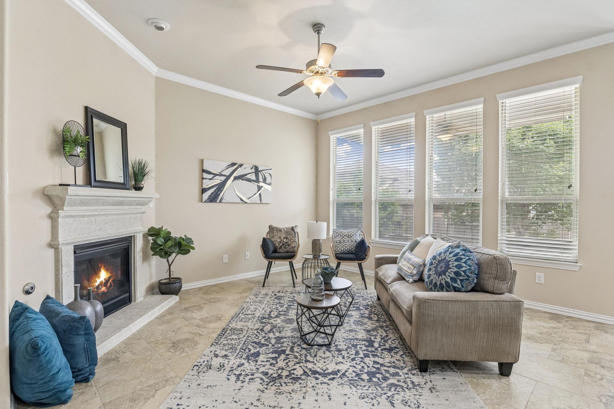 2509  Dillon Pond Ln, photo 2