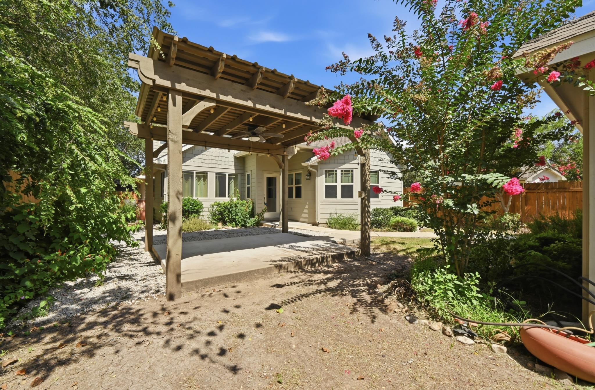 503  Stonewood Ln, photo 11