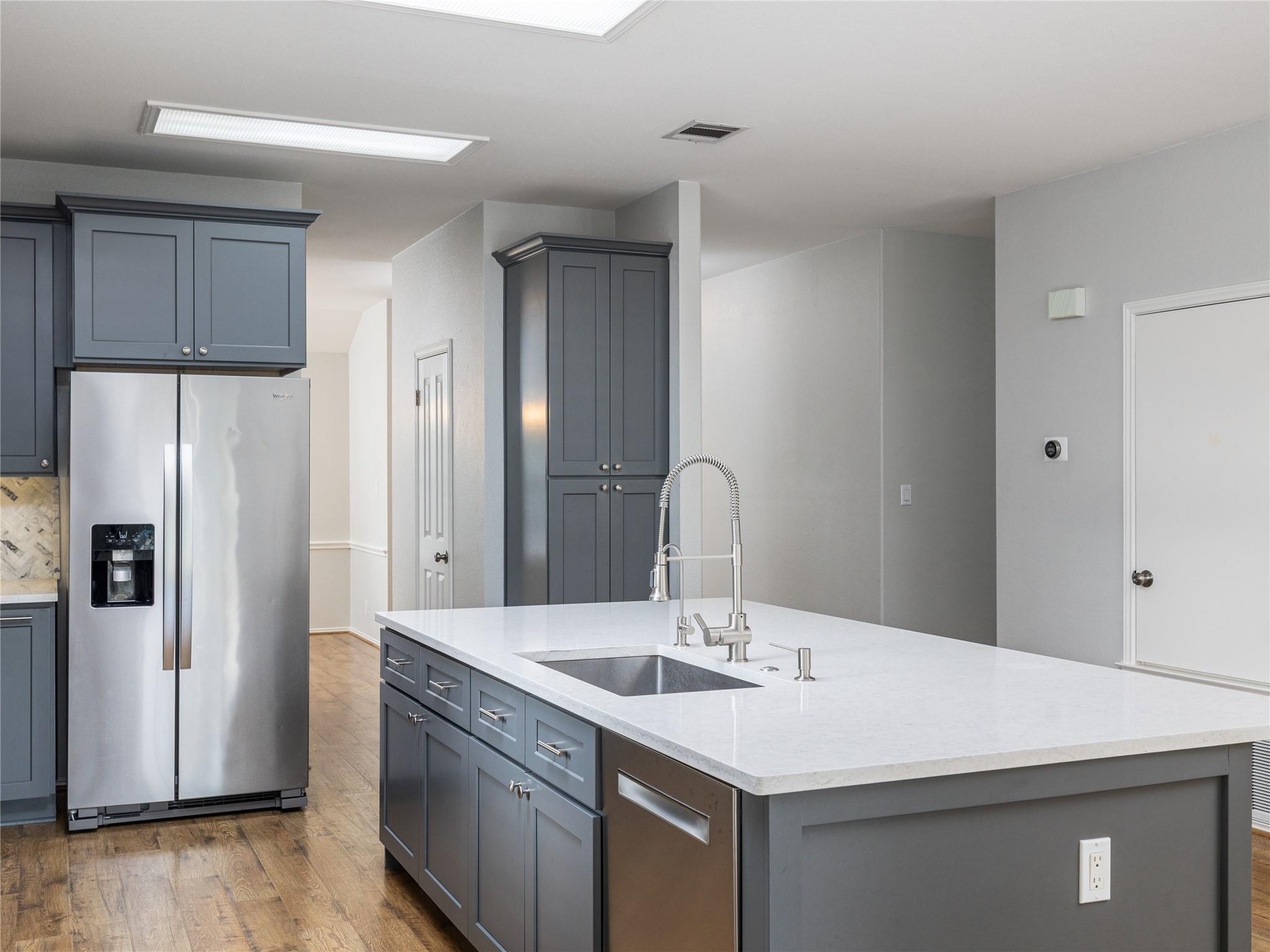 3064  Bent Tree Loop, photo 9
