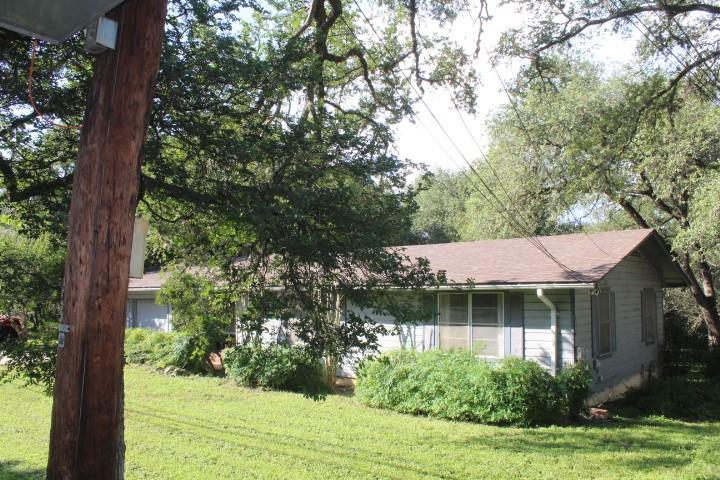 1306  Alamo St, photo 3