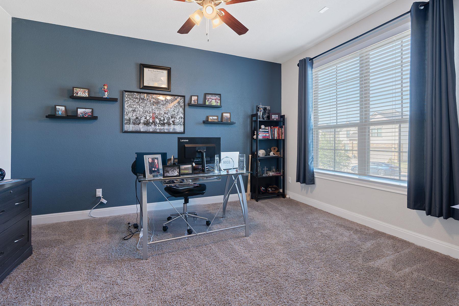 209  Birkshire Dr, photo 4