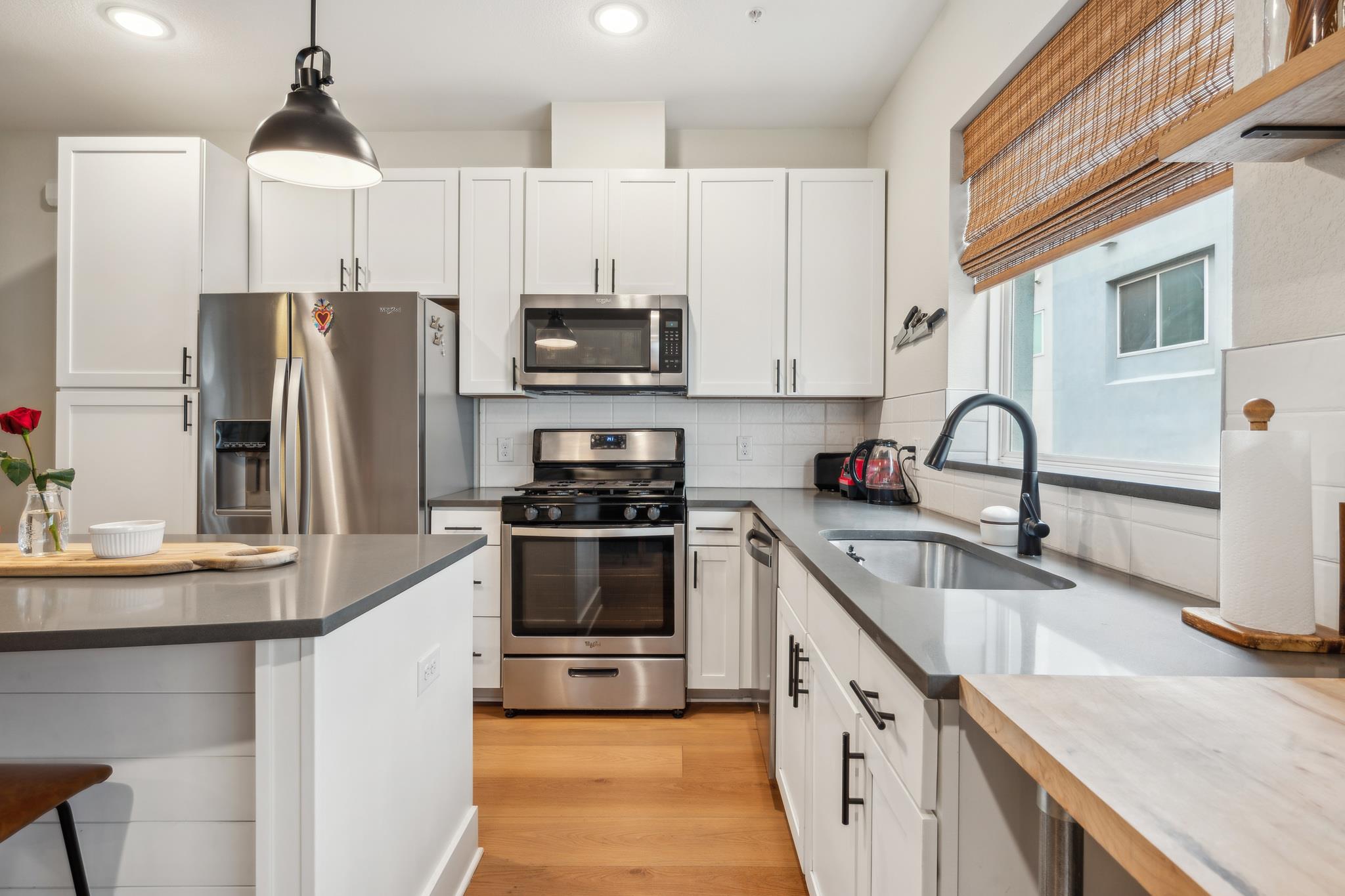 2827  Manor Rd  #3104, photo 2