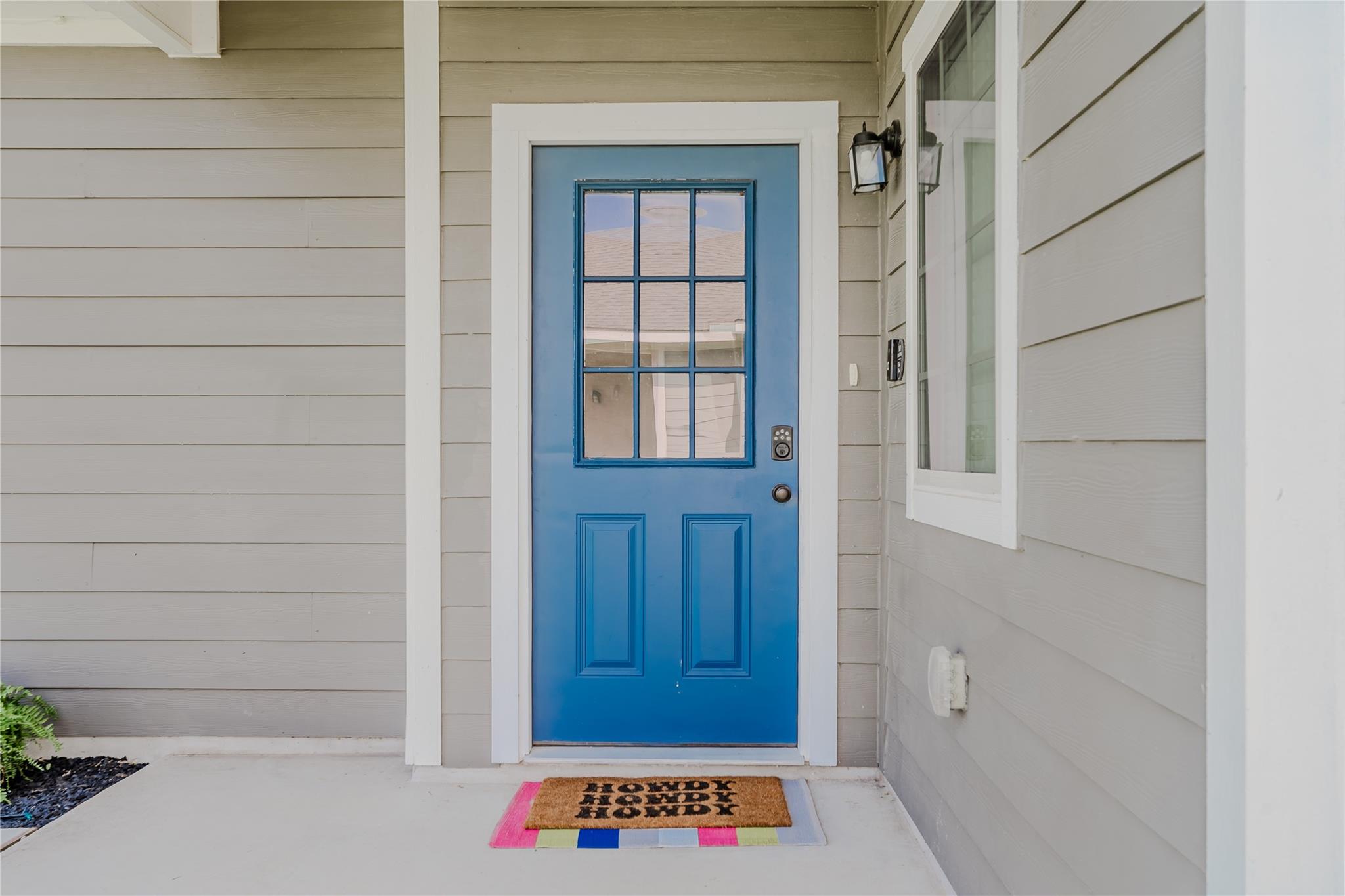 237  Driftwood Ln, photo 3