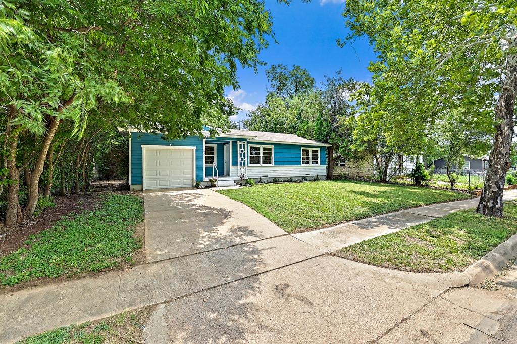 404  Goodnight Dr, photo 3