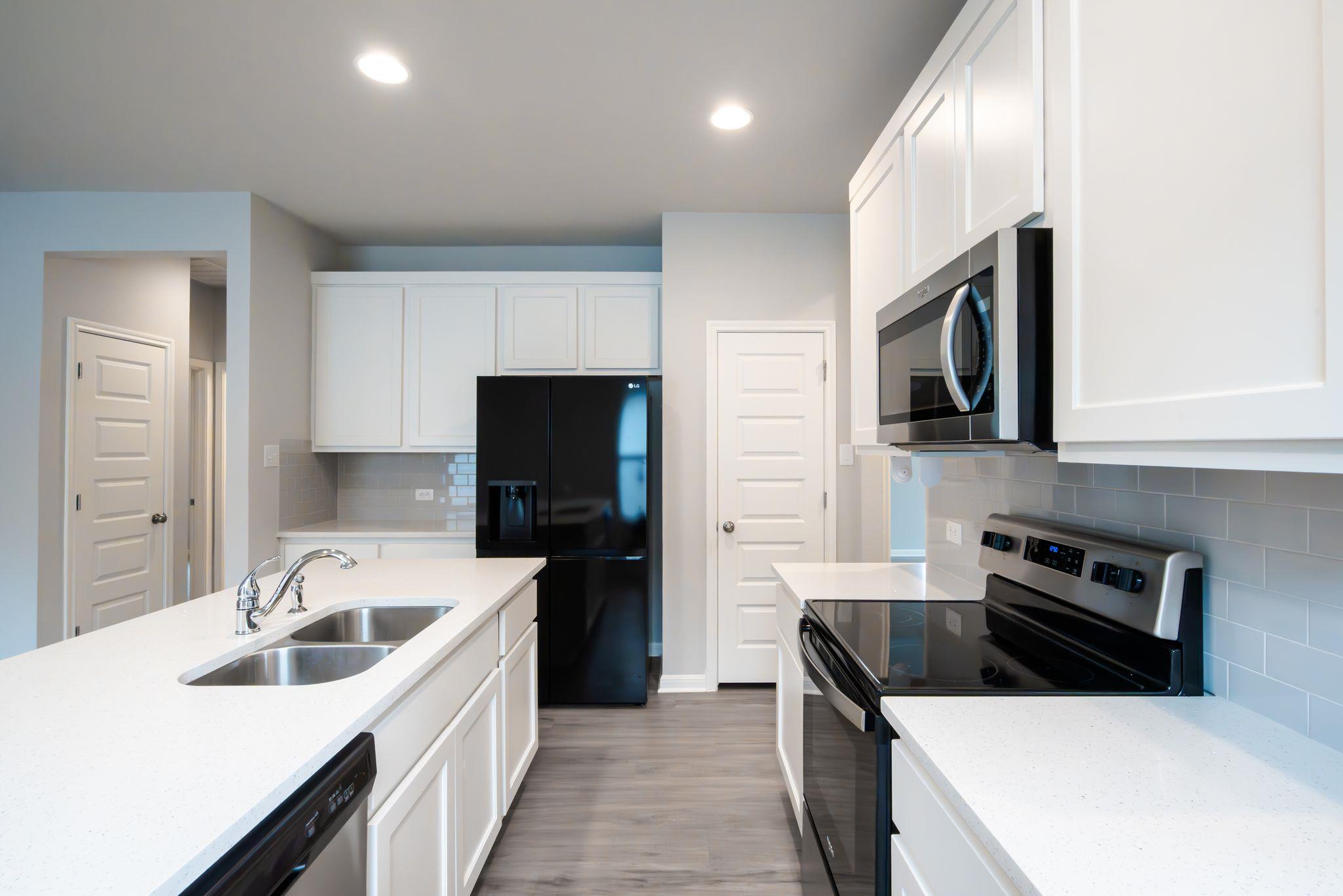 208  Kellys Heroes Way, photo 11
