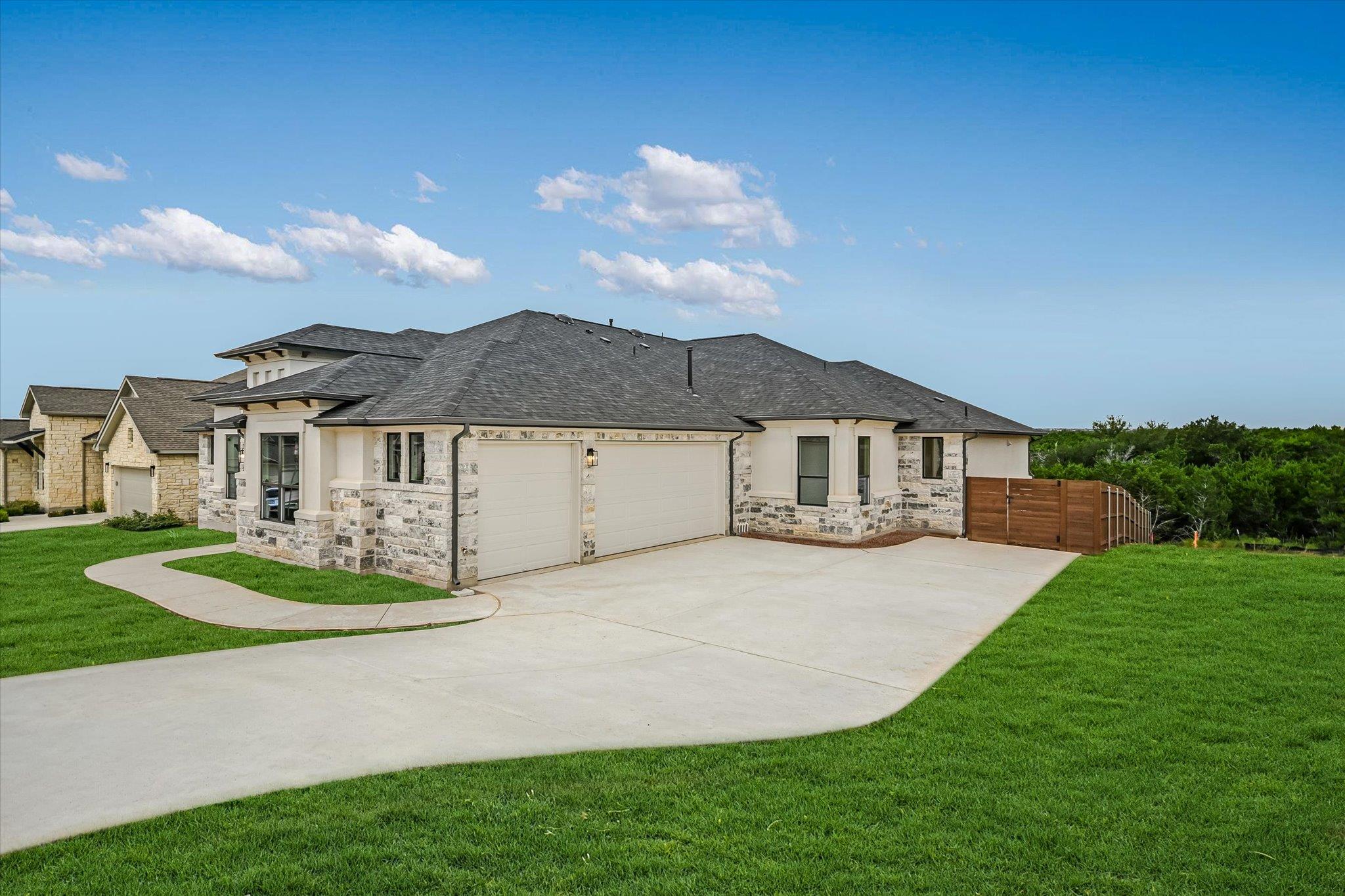 1232  Stormy Dr, photo 2