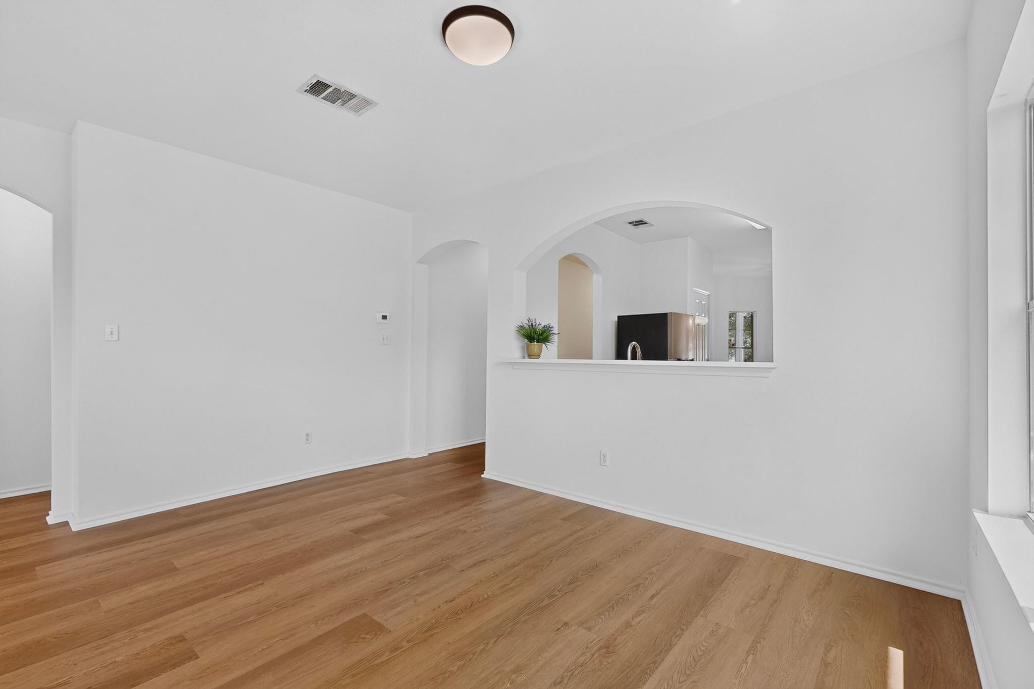 11607  Lapoynor St, photo 4