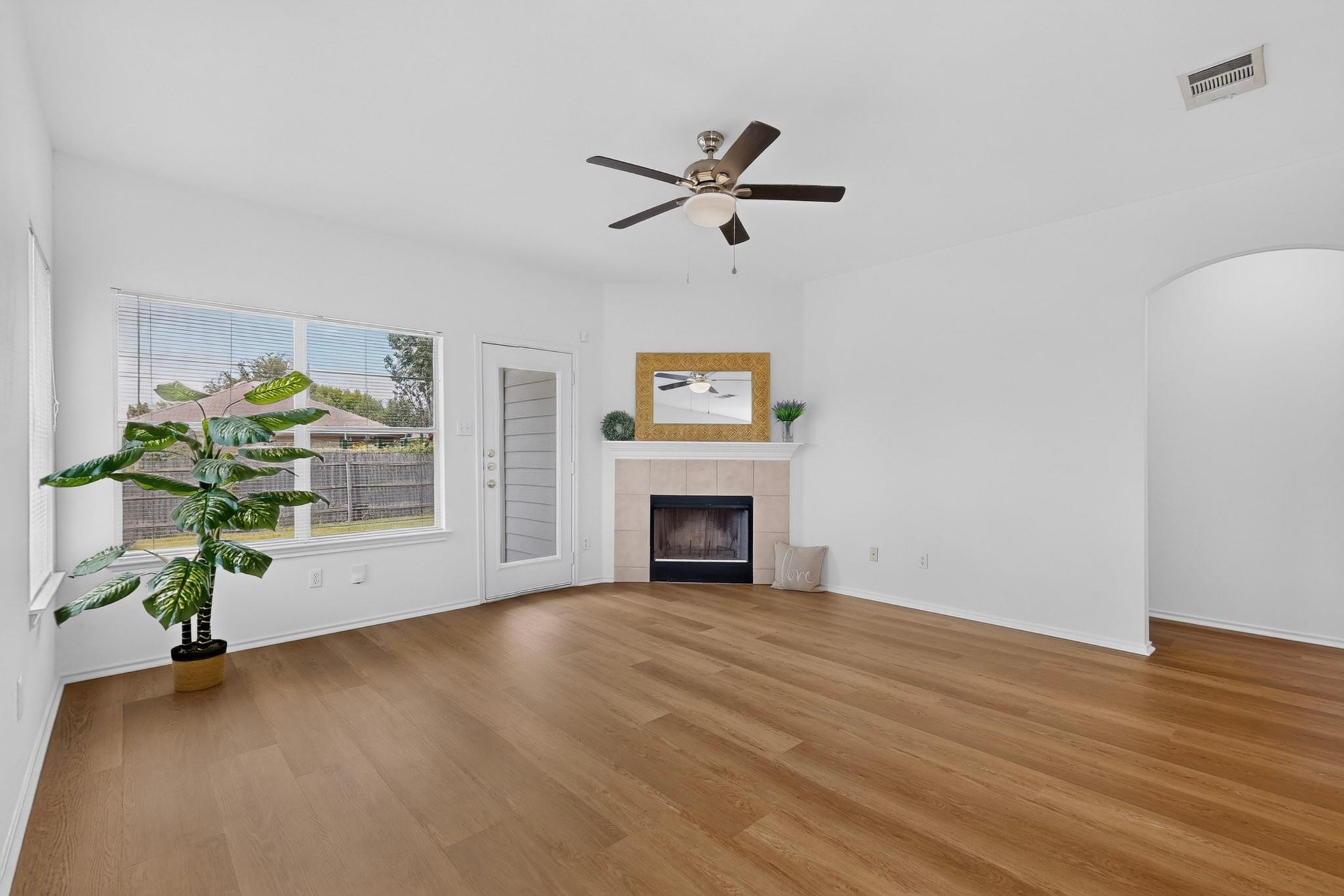 11607  Lapoynor St, photo 5