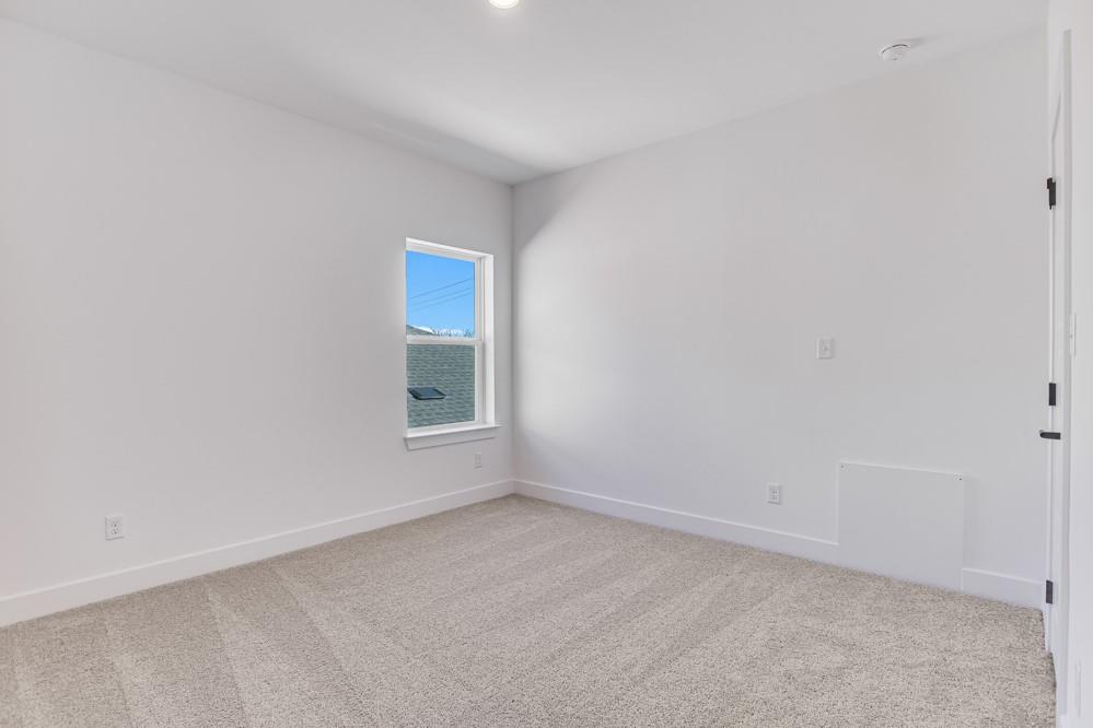 1324  Hartley Dr, photo 9
