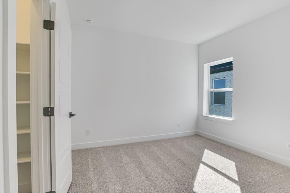 1324  Hartley Dr, photo 10