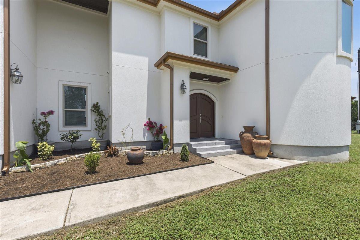 1206  Walter Hoffman Rd, photo 4