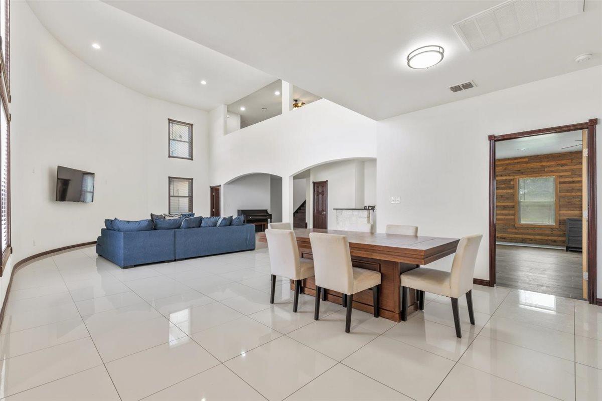 1206  Walter Hoffman Rd, photo 7