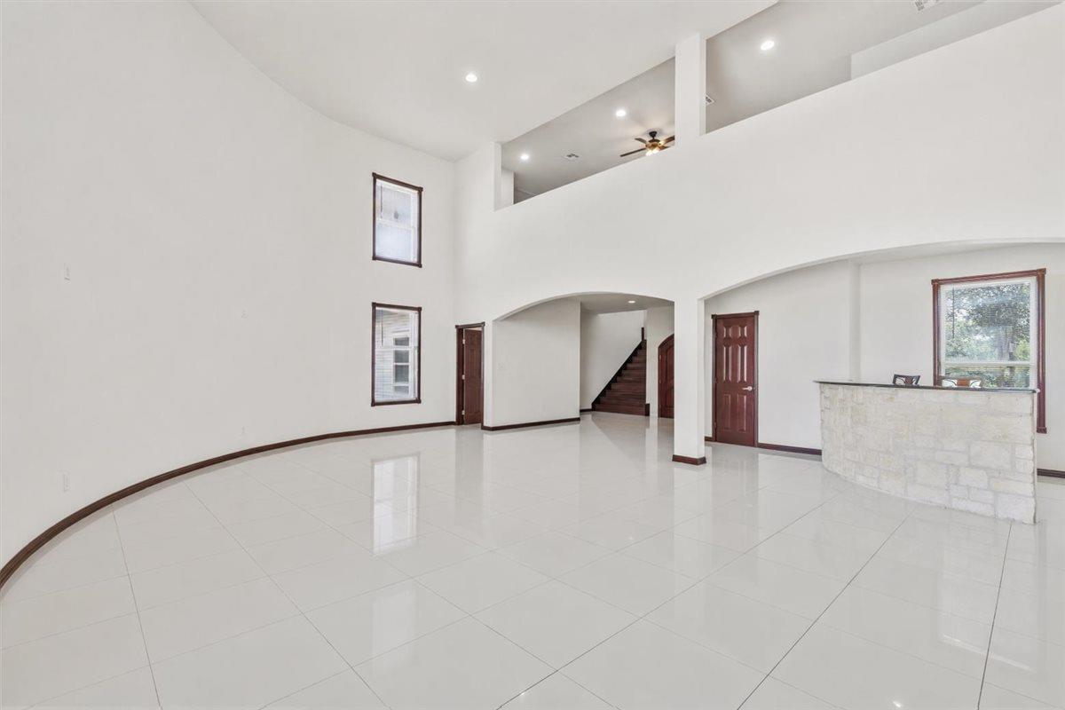 1206  Walter Hoffman Rd, photo 8