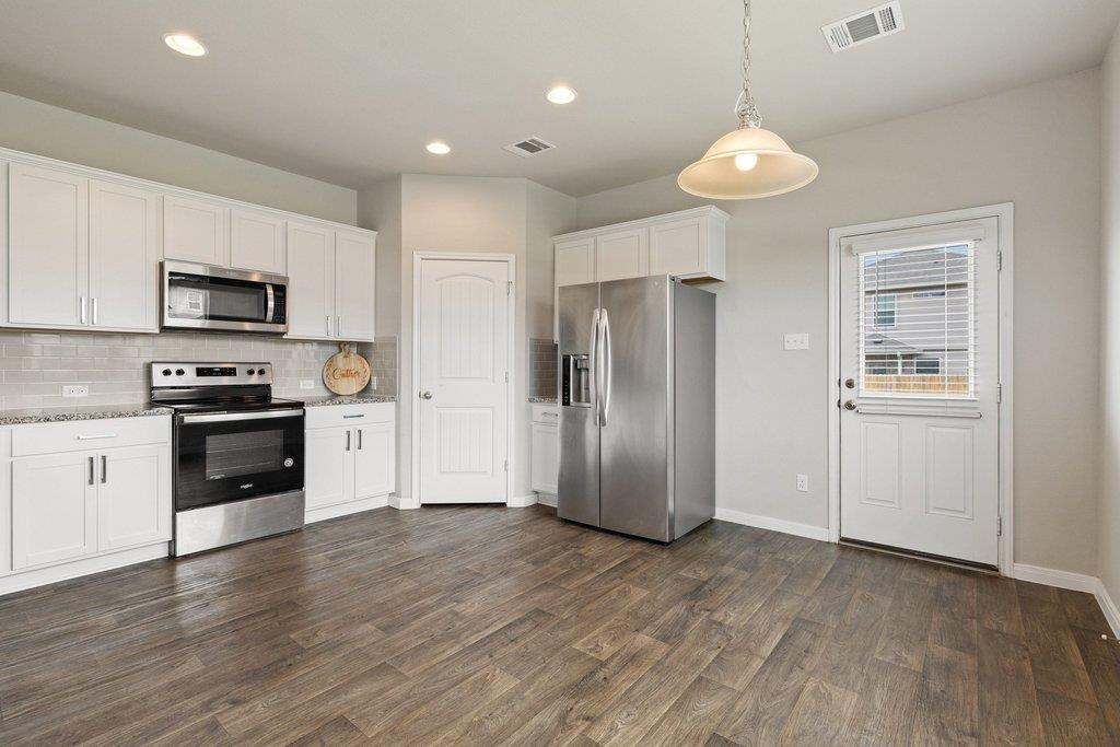 102  Ashford Way, photo 10