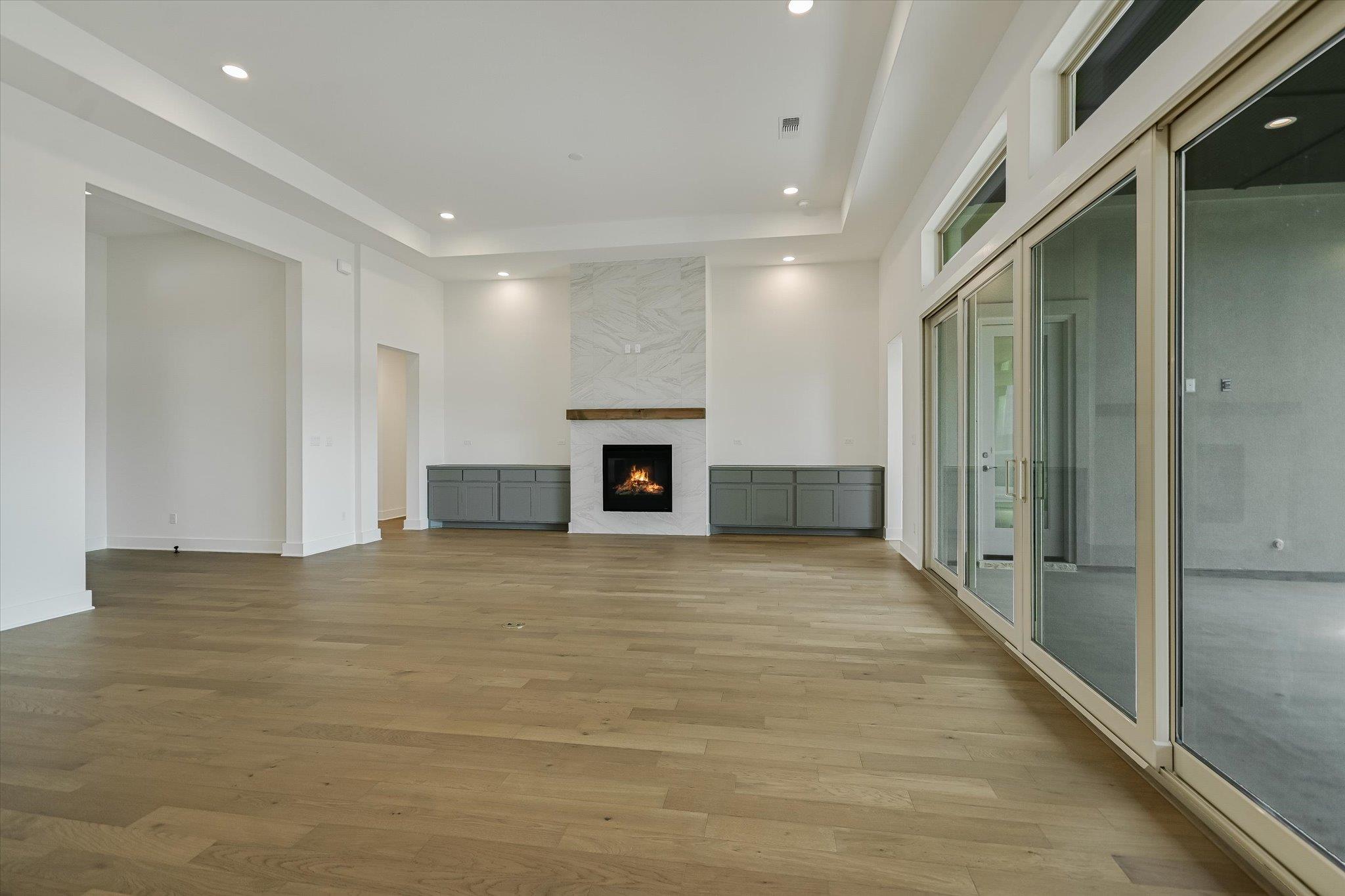 624 Harrison Matthew Ln photo 10