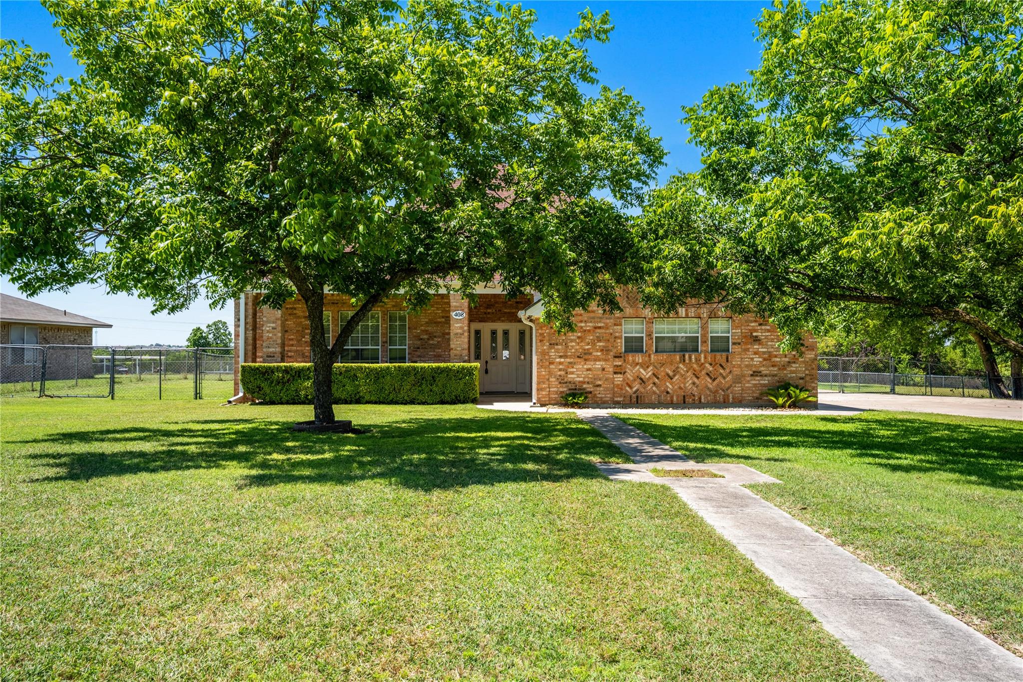 408  Briarcroft Ln, photo 3