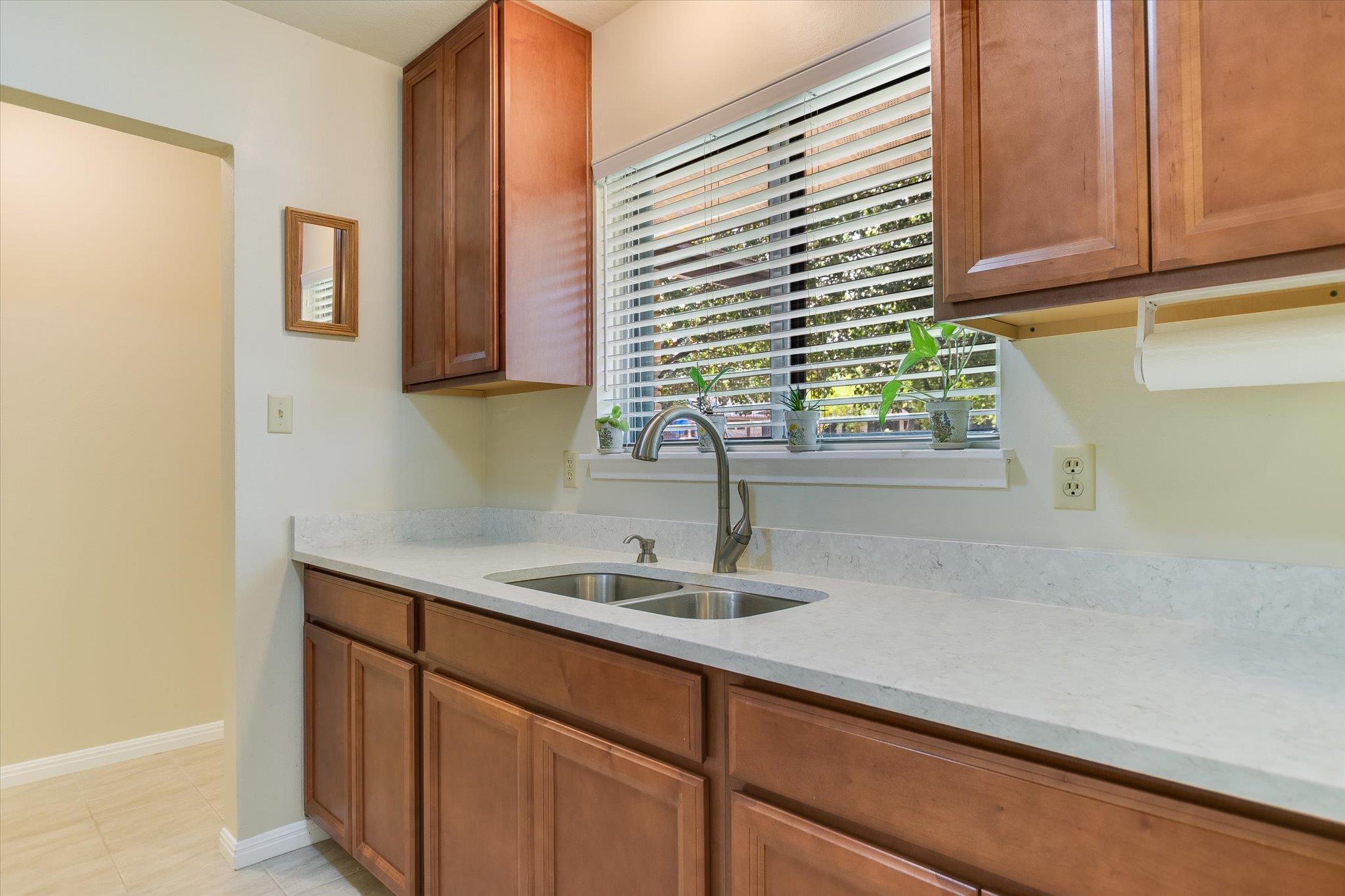 3000  Firwood Dr, photo 8