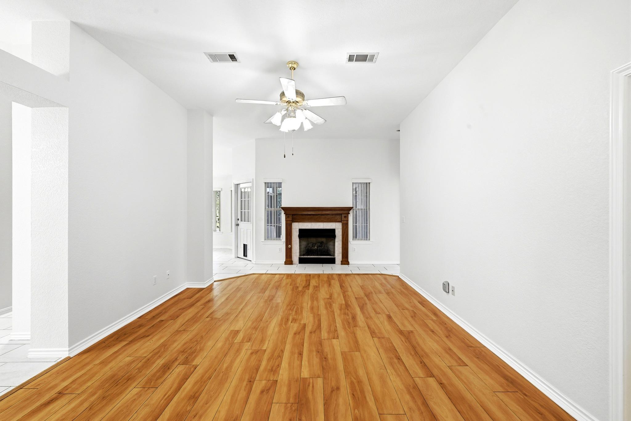 100  Village Dr, photo 3