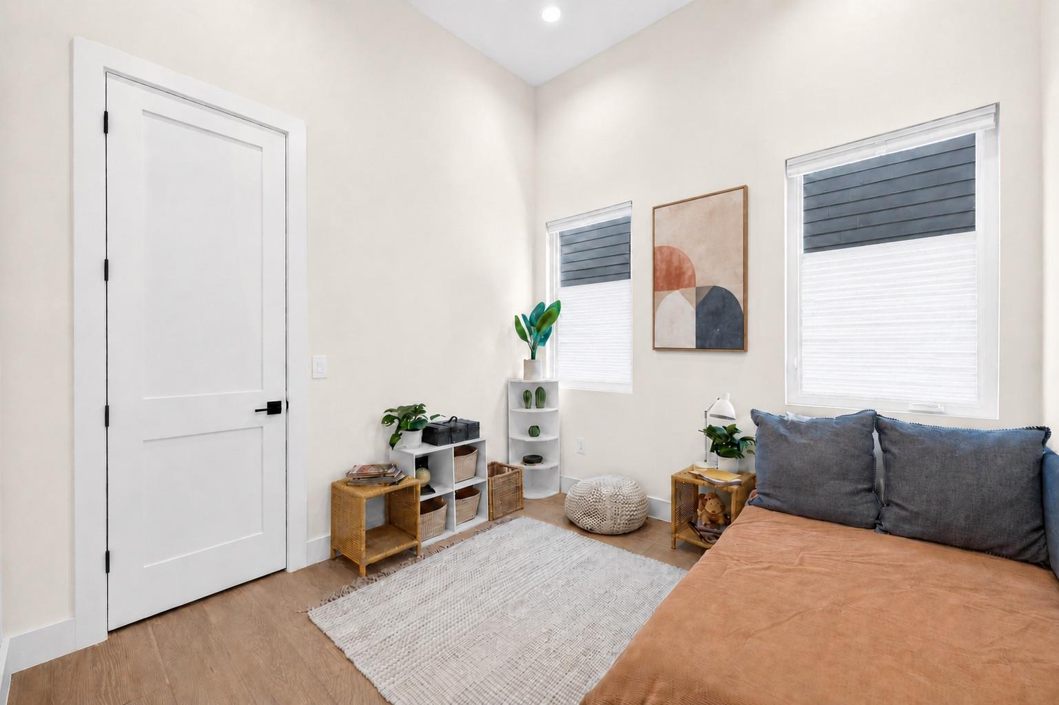 826  Morrow St  #3, photo 8