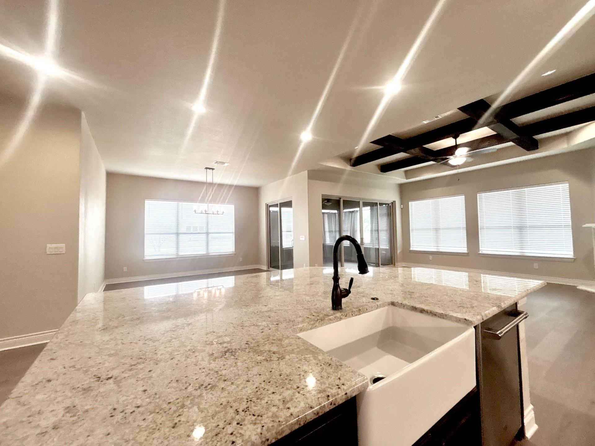 820  Desaix Dr, photo 8