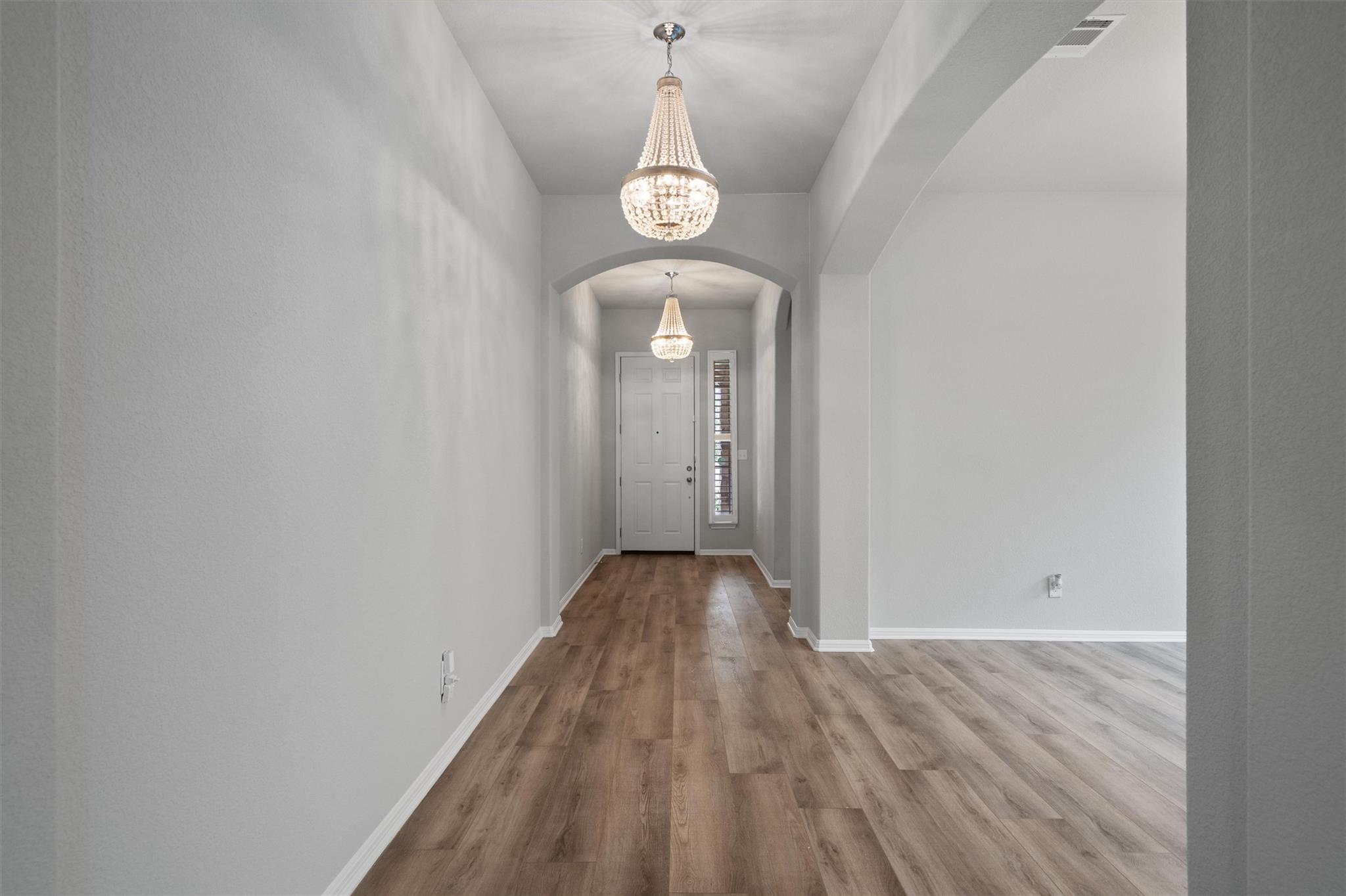 2516  Portici Pass, photo 8