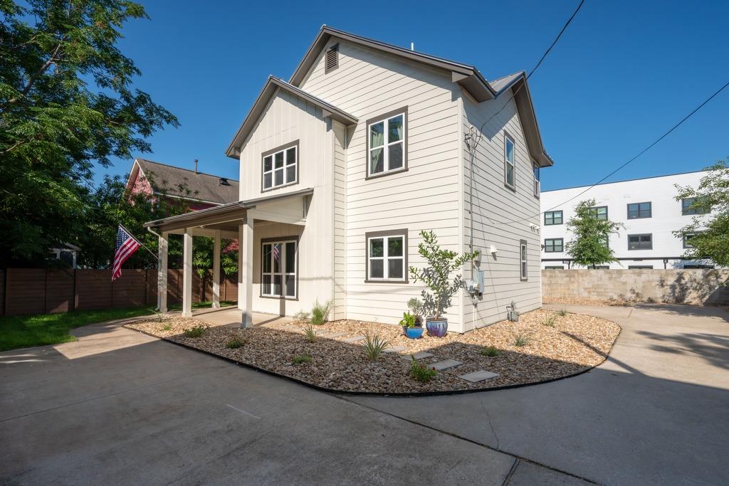 3129  Govalle Ave, photo 3