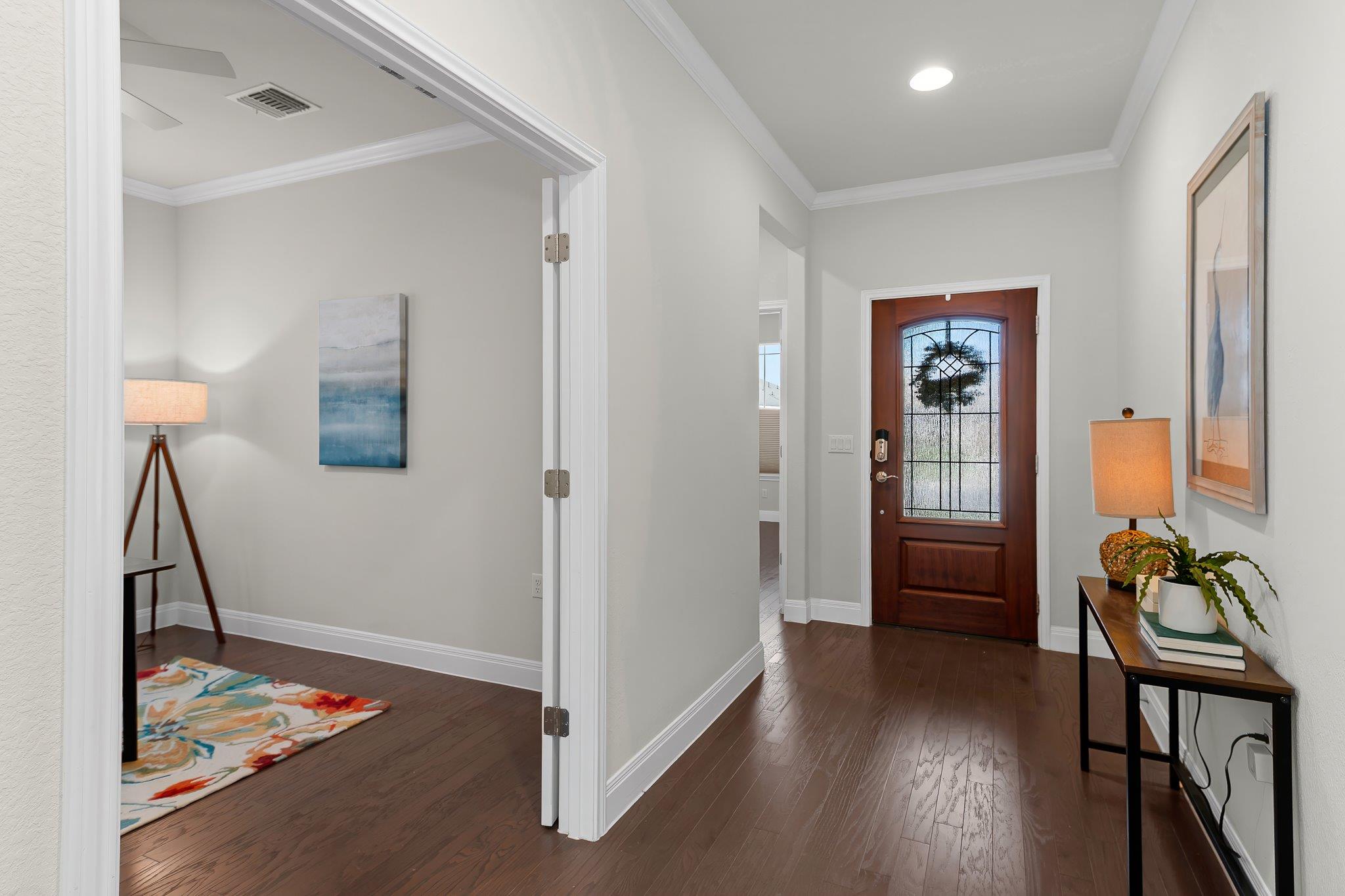 215  Hanging Star Ln, photo 9