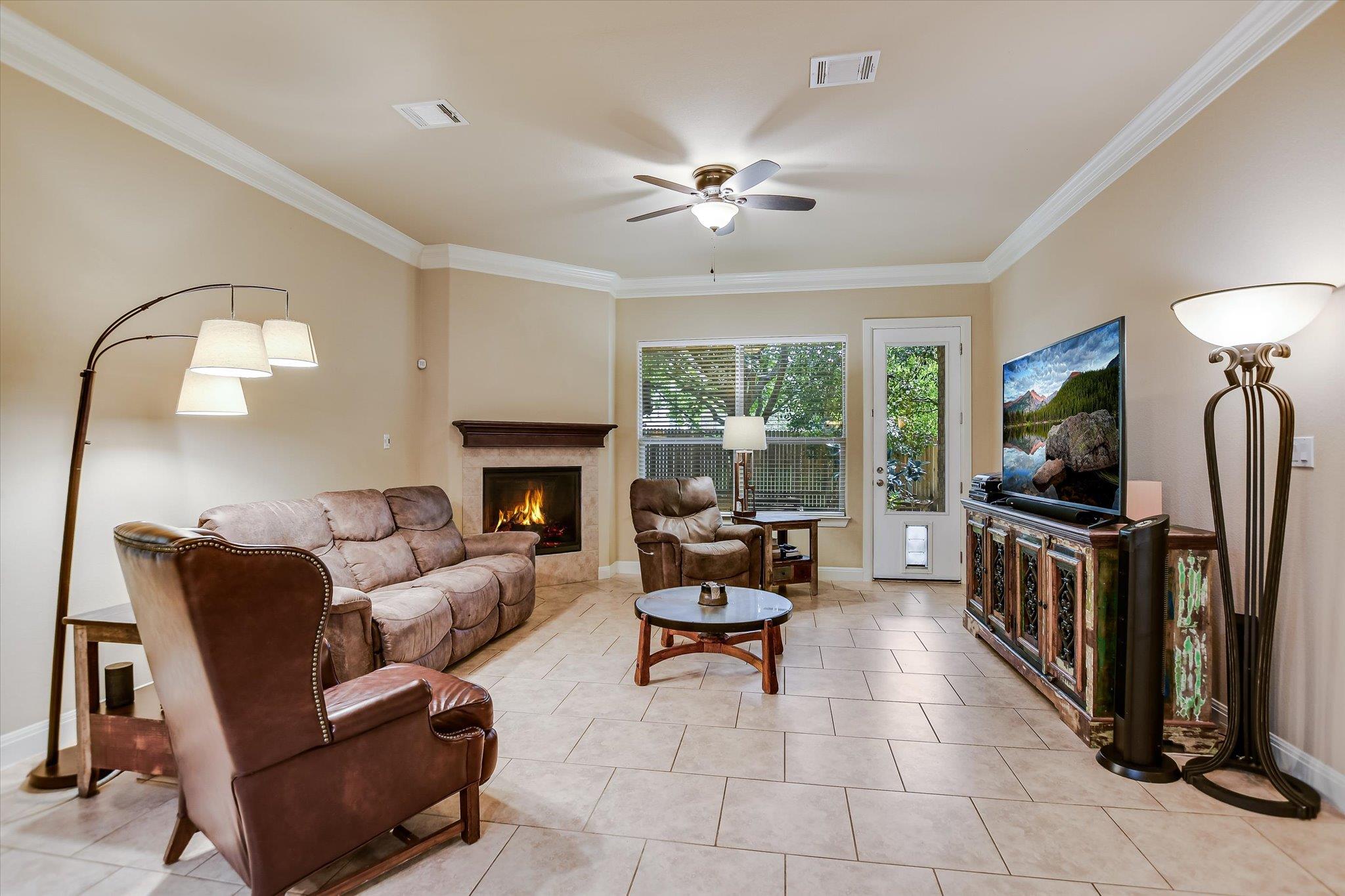 500  Victoria Dr, photo 7