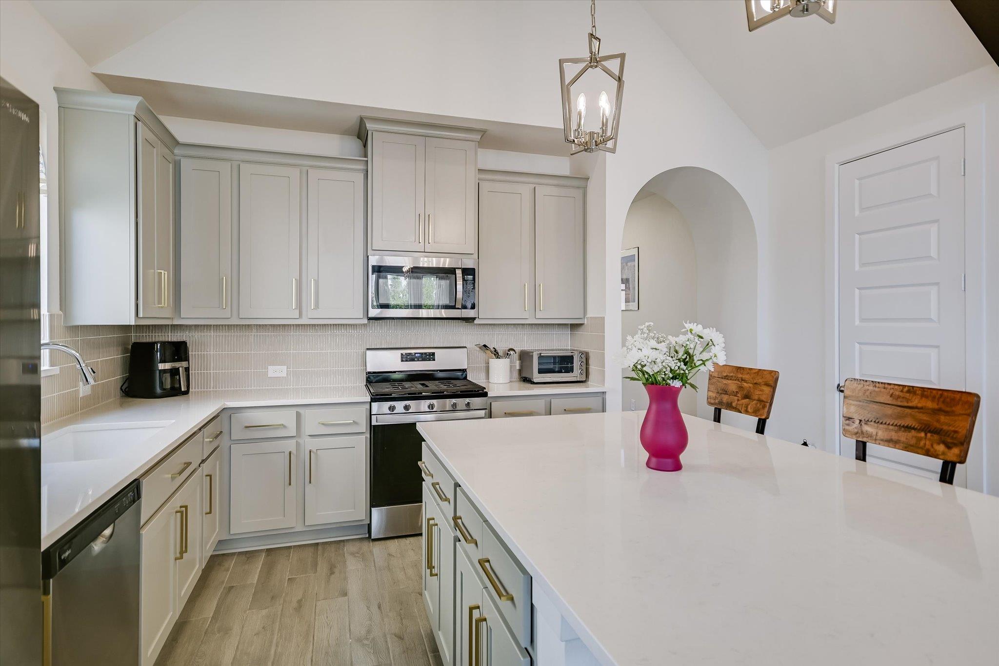 213  Kingsland St, photo 9