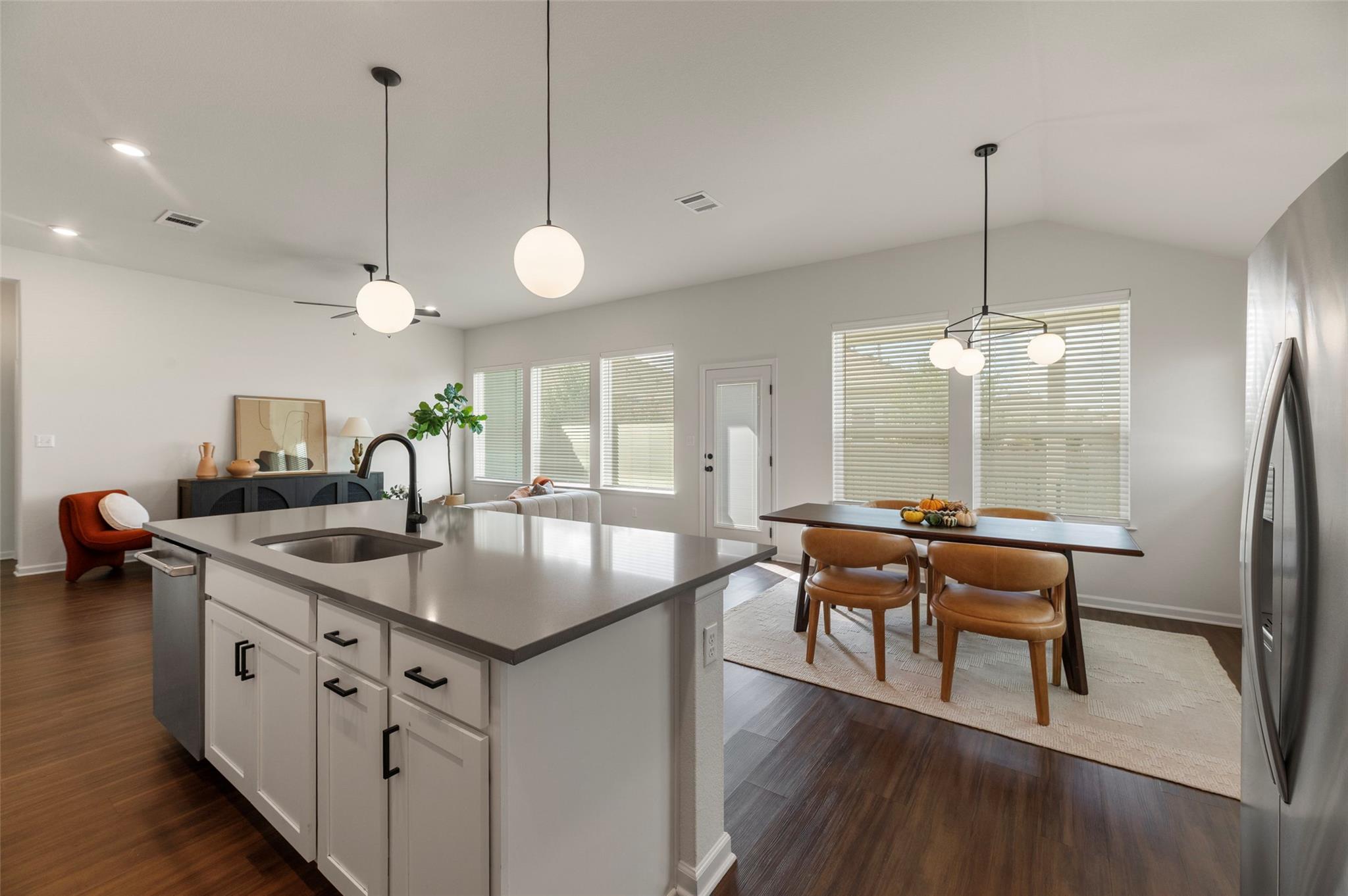 154  Sequoia Dr, photo 10