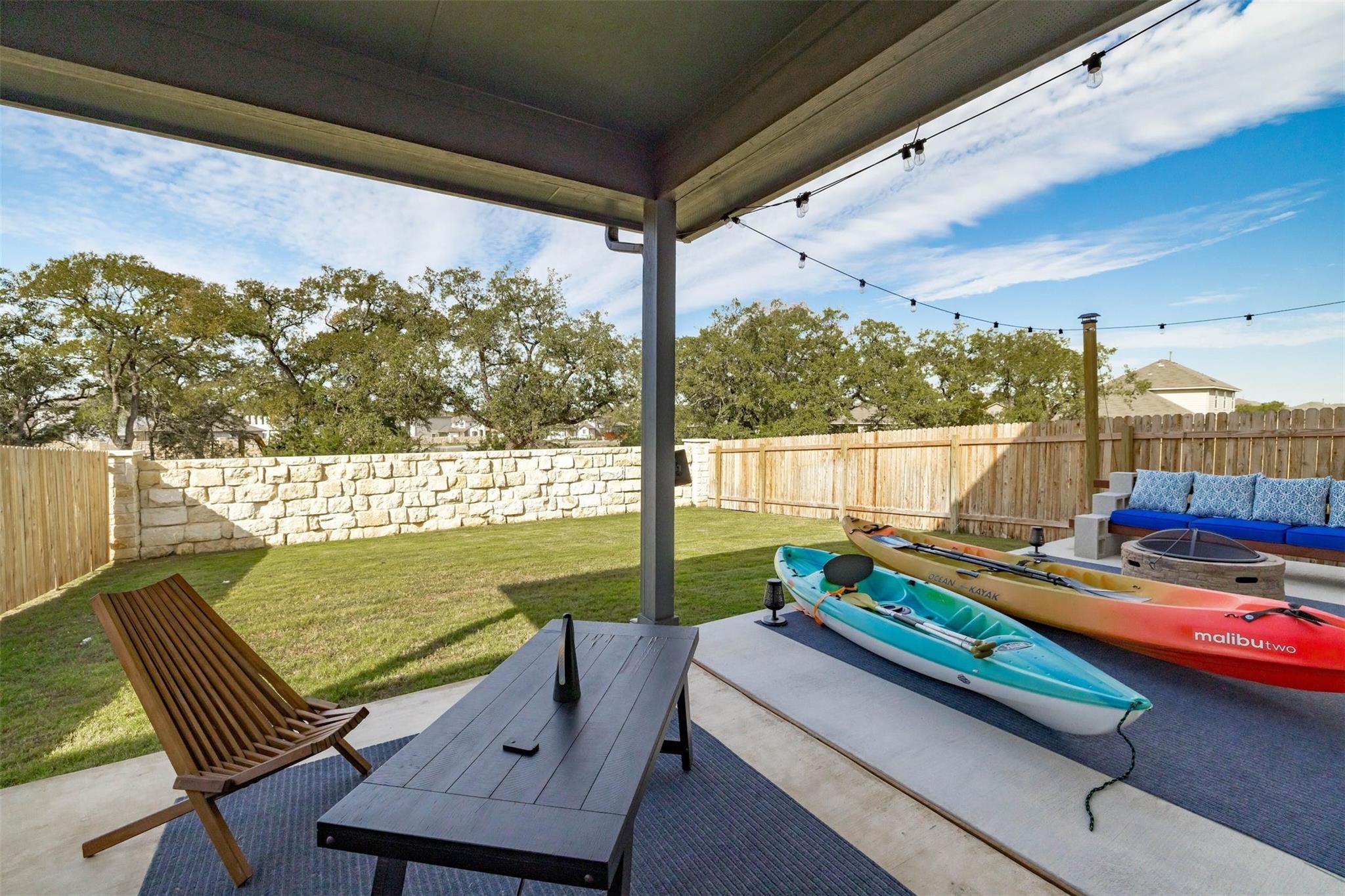 424  Arrowhead Vine St, photo 4