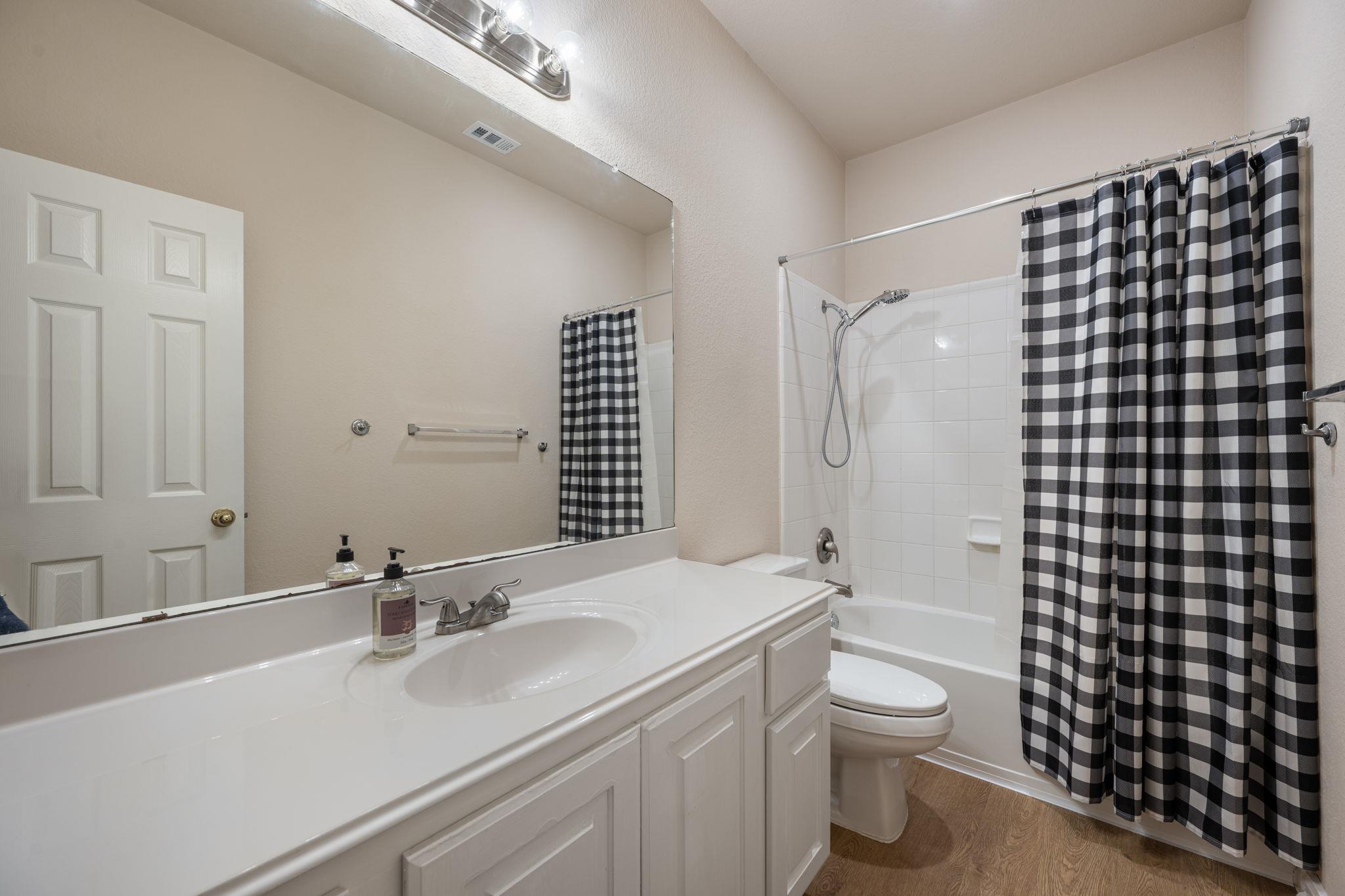 19609  Vilamoura St, photo 10