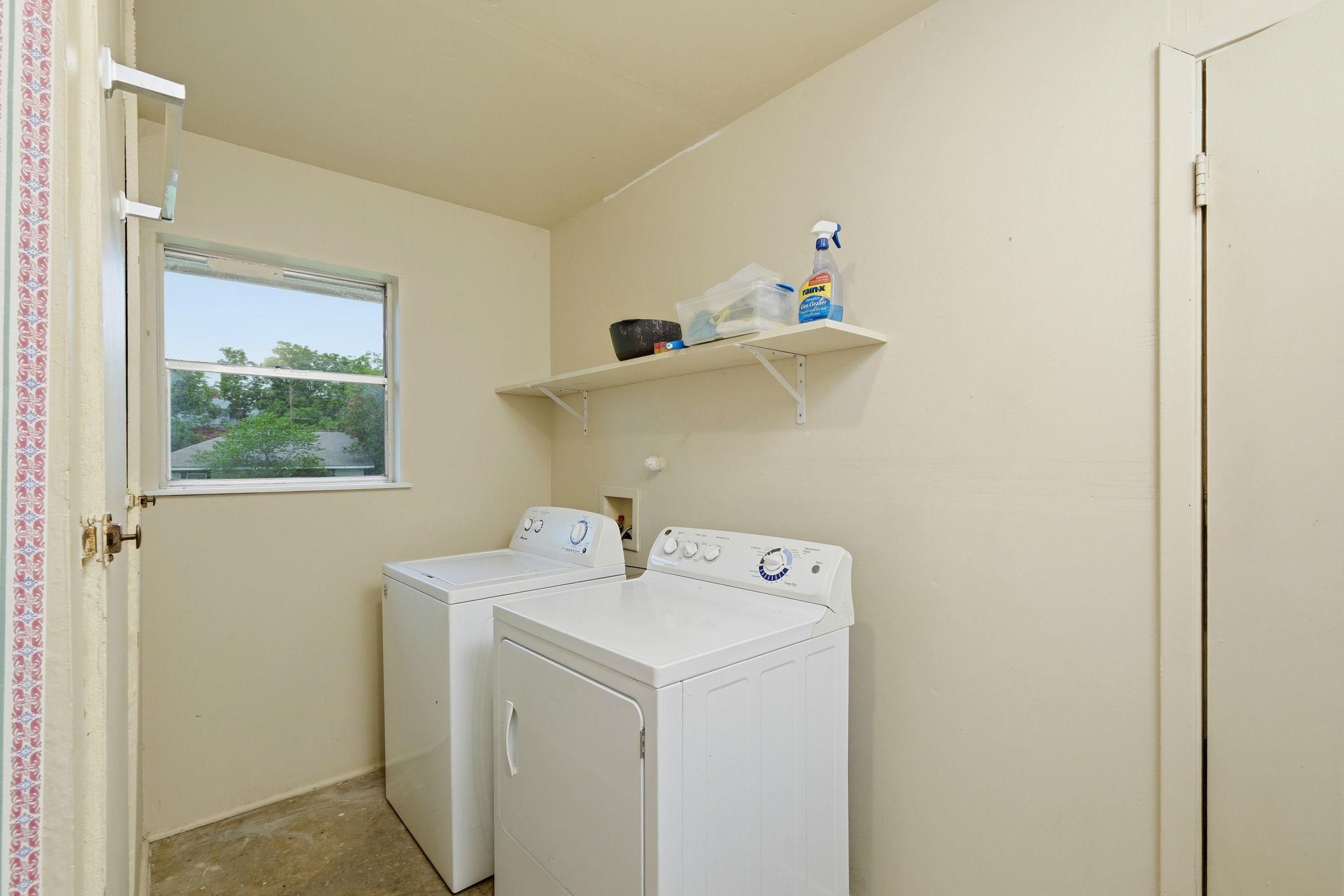 208 N  Cedar St, photo 11